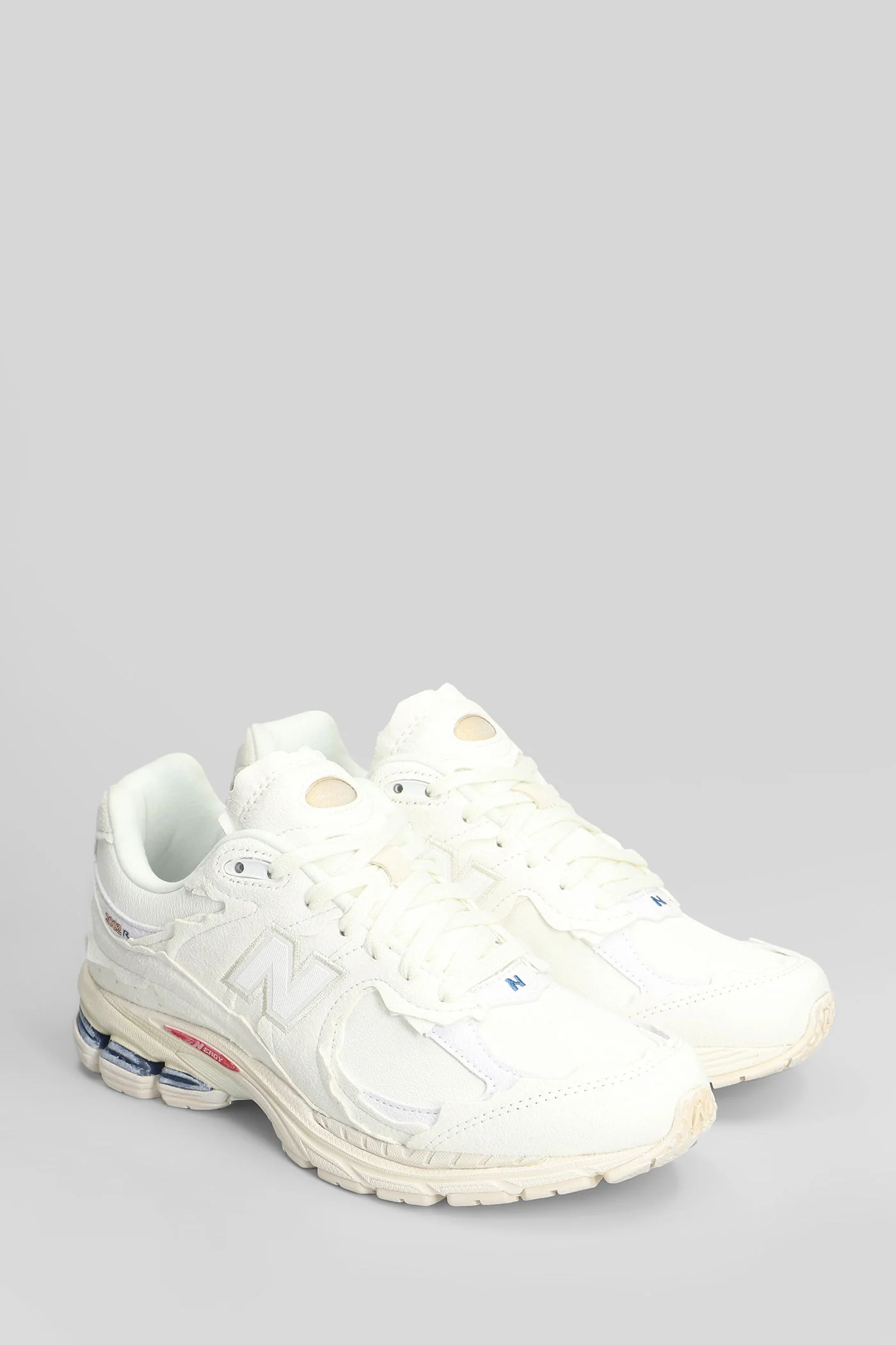 2002 Sneakers in white Suede and fabric - Image 2