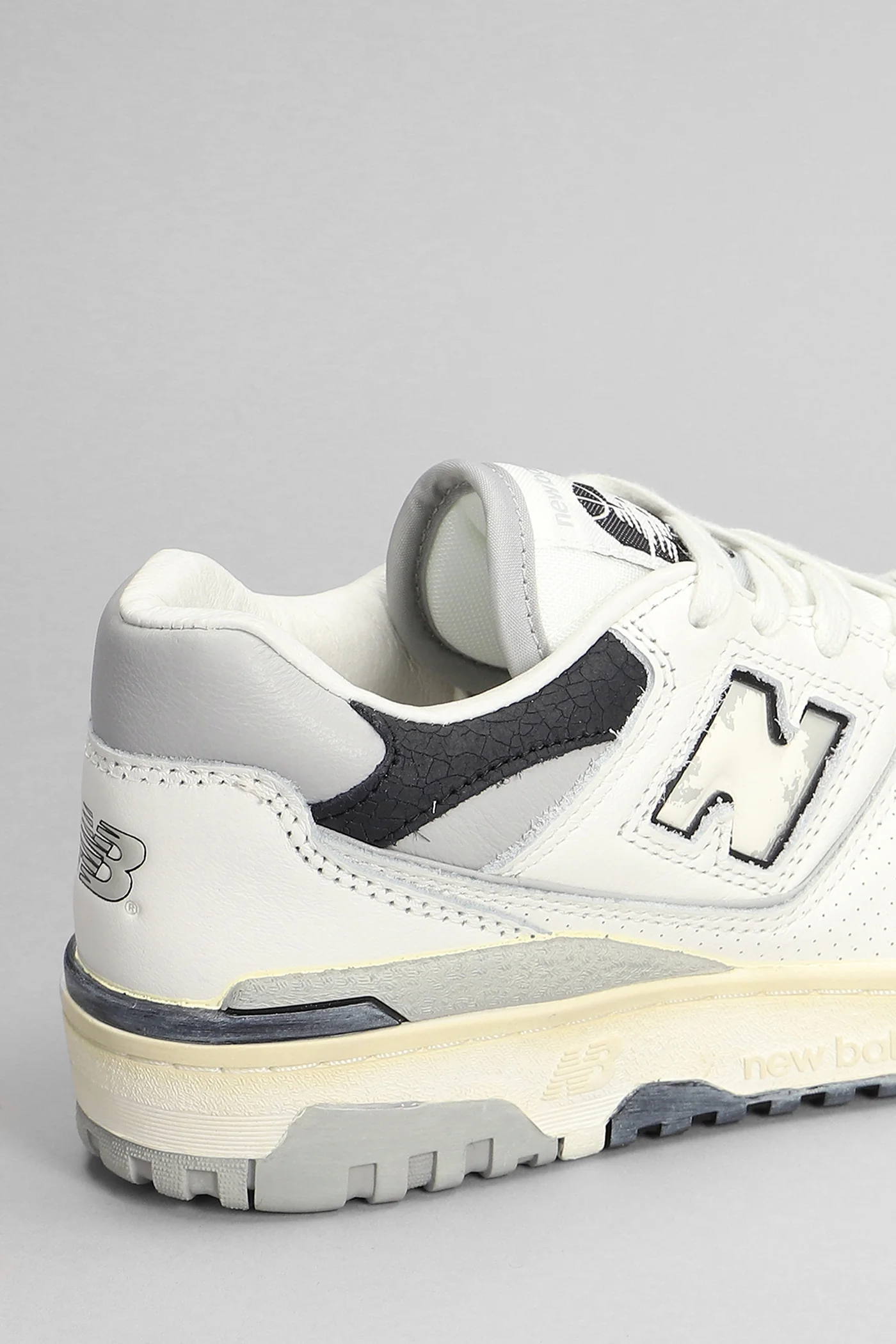 550 Sneakers in white leather - Image 5