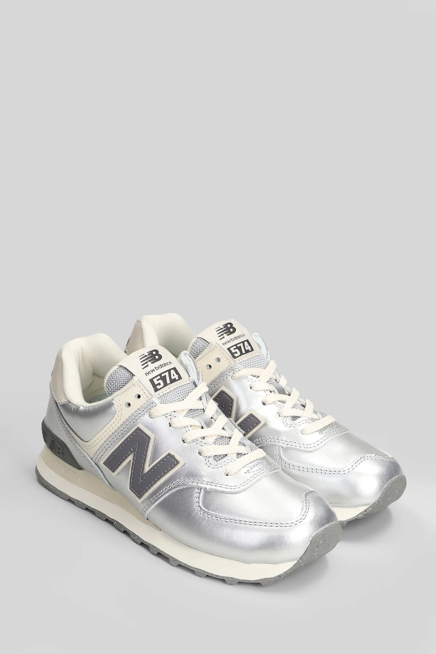 574 Sneakers in grey leather - Image 2