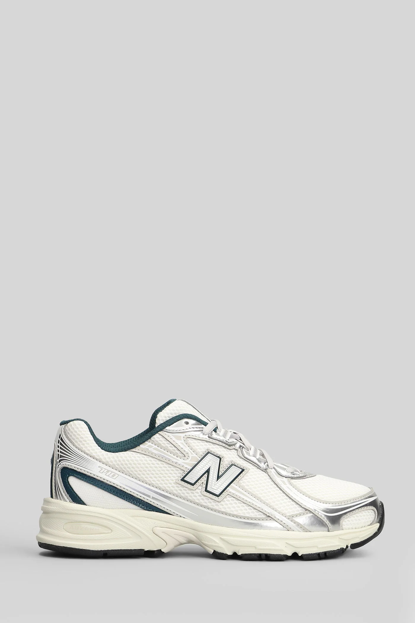 740 Sneakers in white leather and fabric