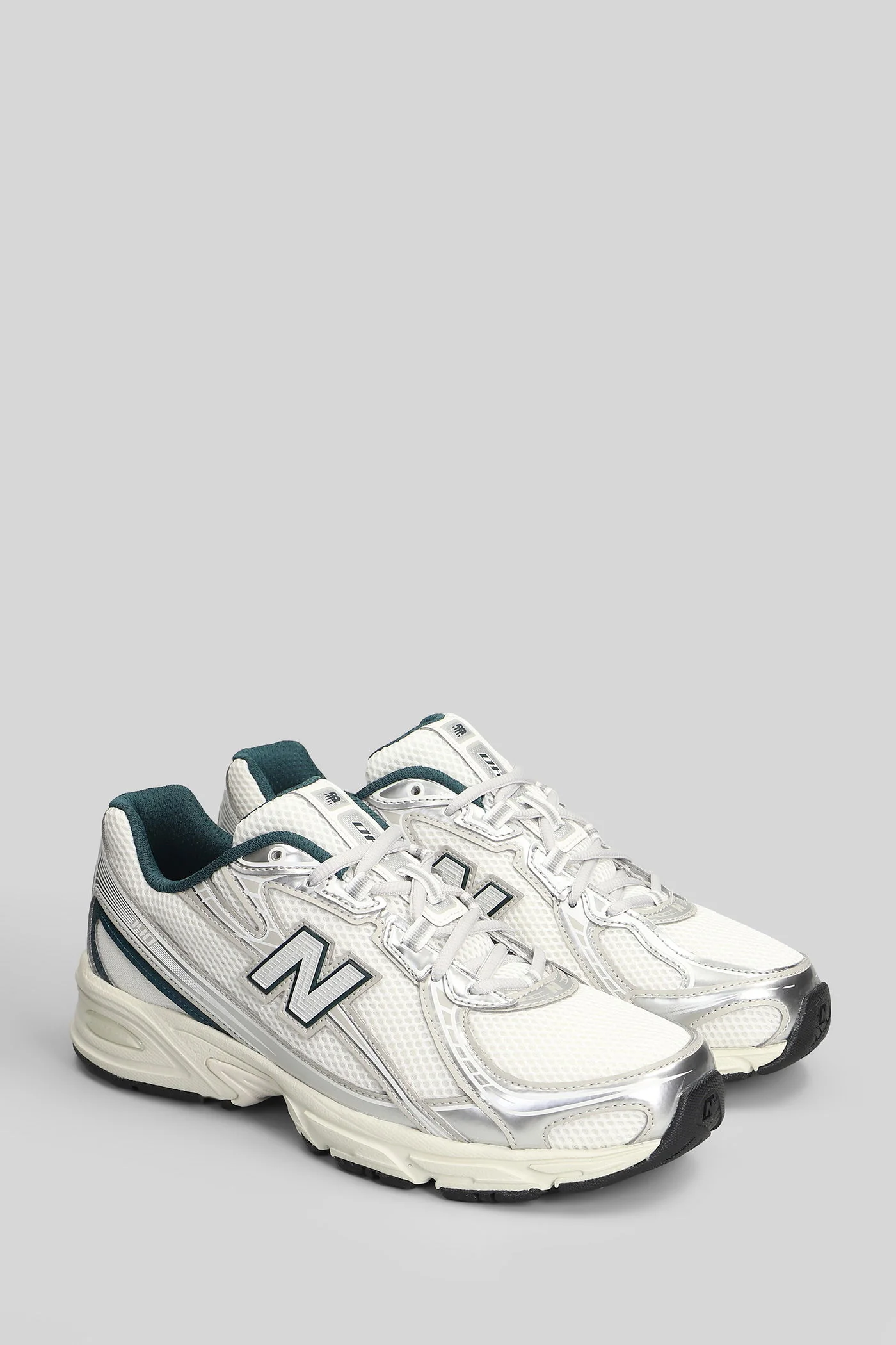 740 Sneakers in white leather and fabric - Image 2