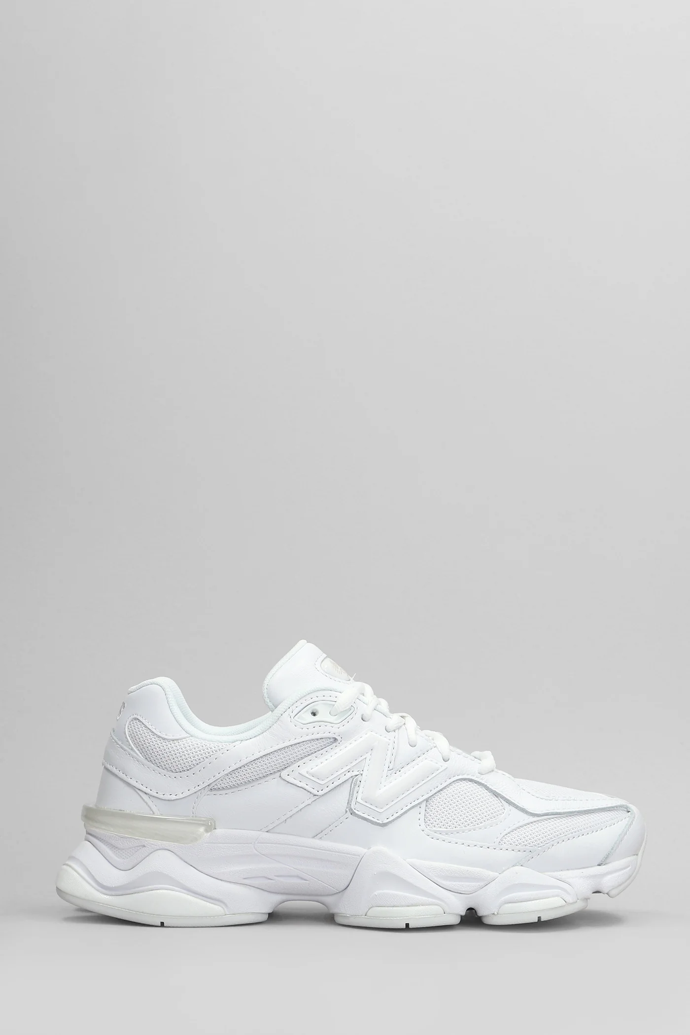 9060 Sneakers in white leather and fabric