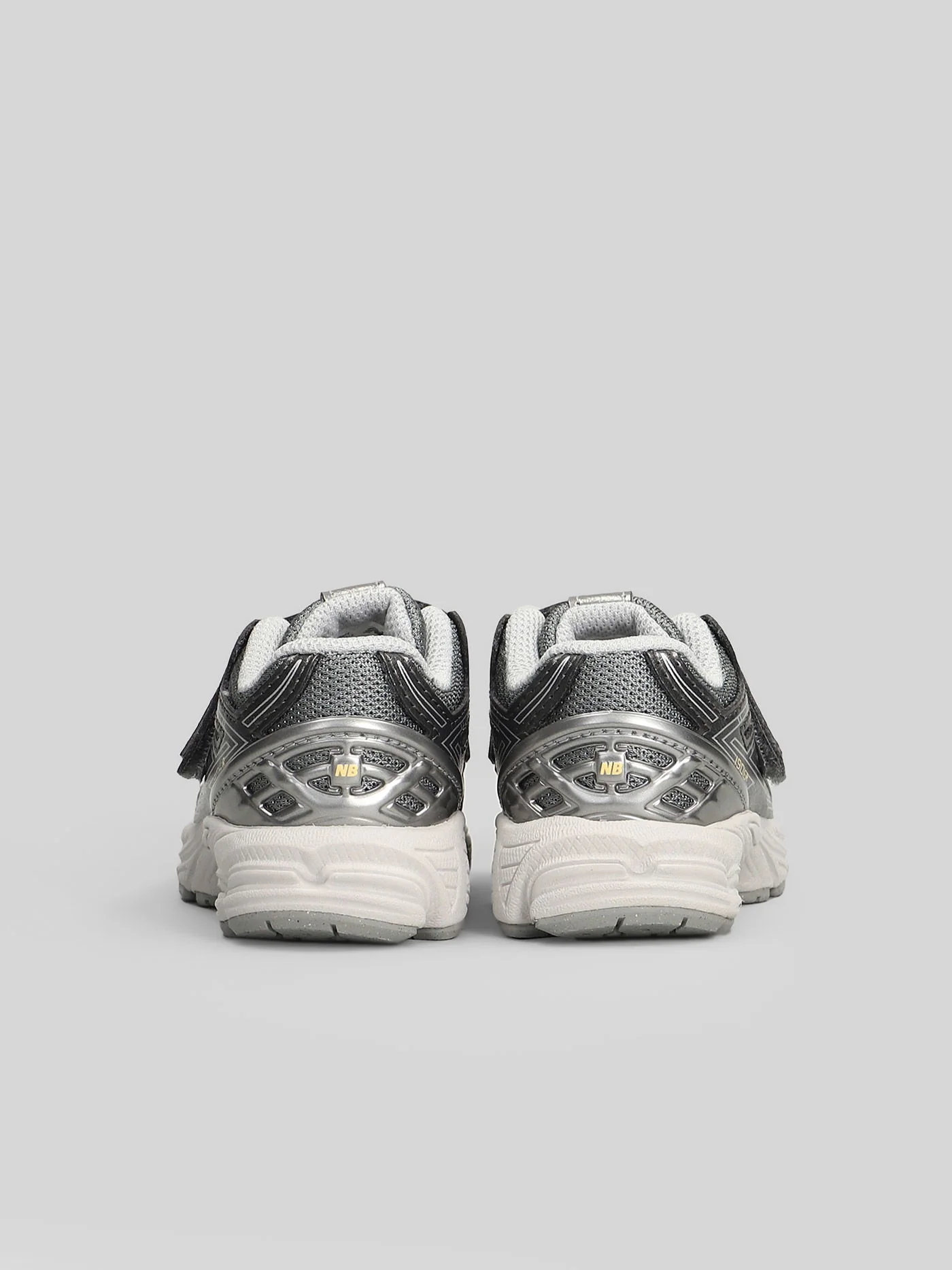 1906 Sneakers in Gunmetal leather and fabric - Image 14