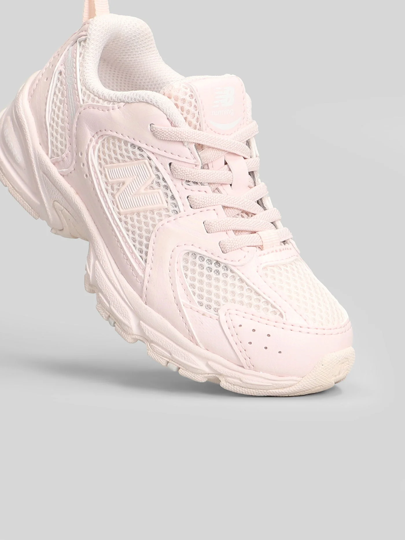 530 Sneakers in rose-pink leather and fabric - Image 20
