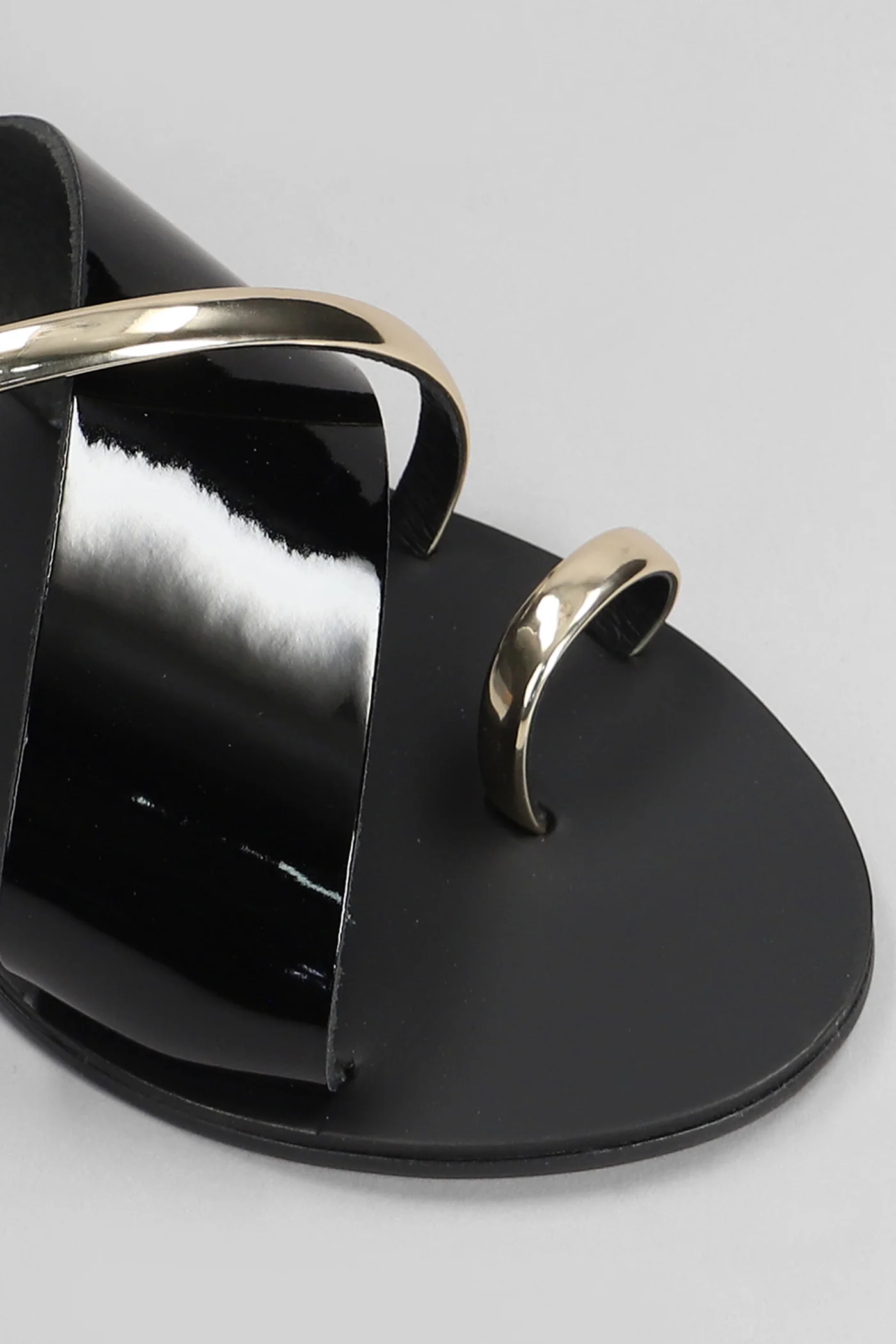 Flats in black leather - Image 5