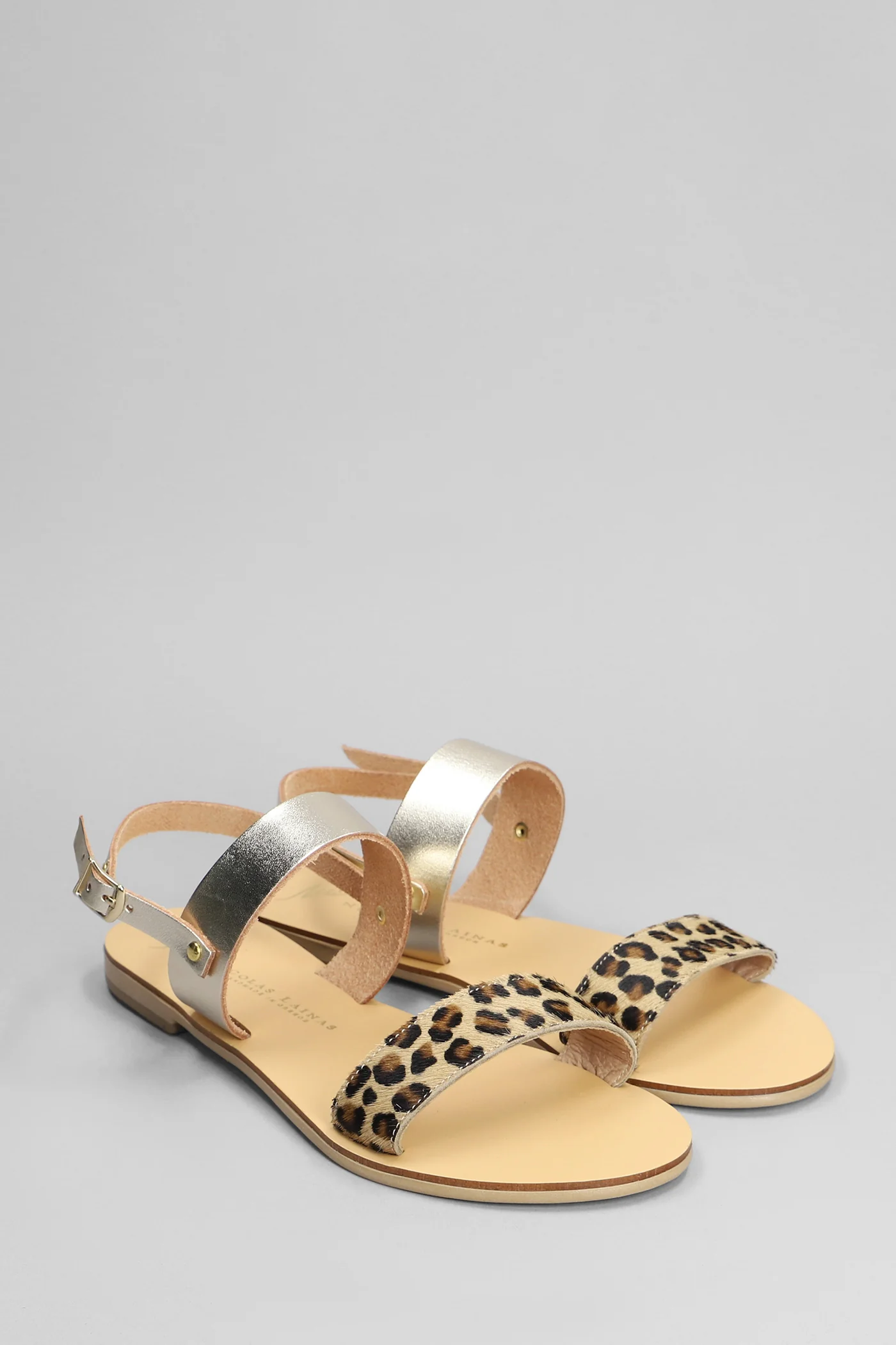 Flats in gold leather - Image 2