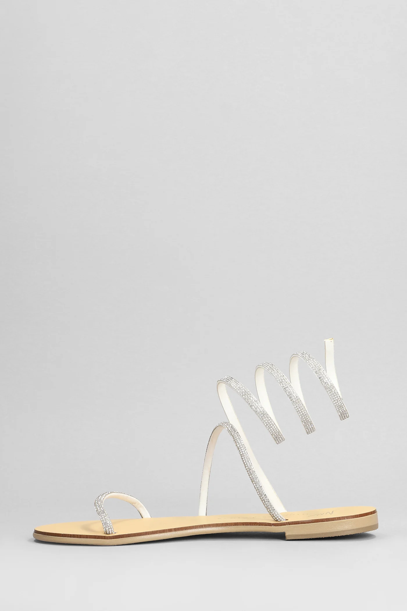 Flats in silver fabric - Image 3