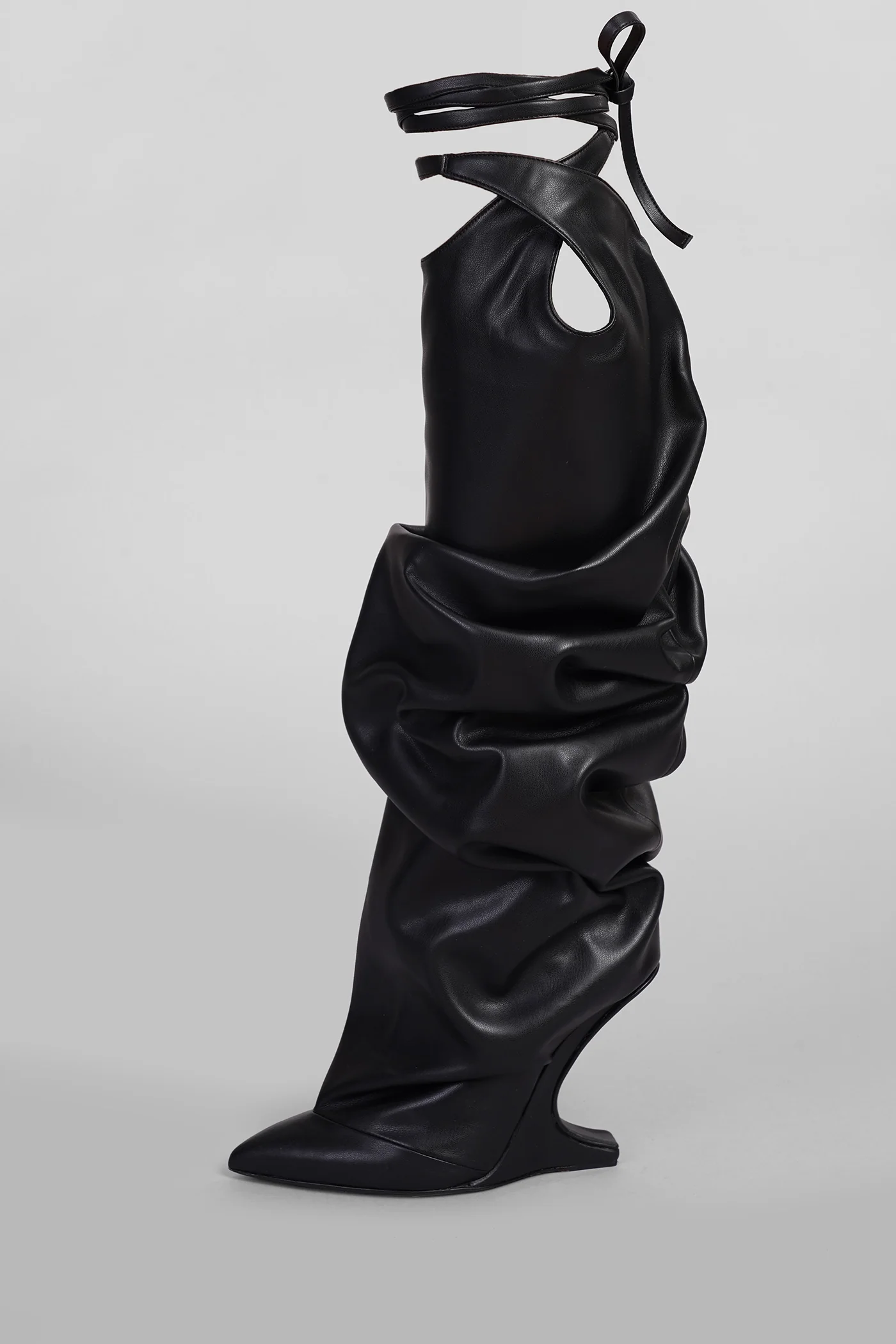 High heels boots in black leather - Image 3