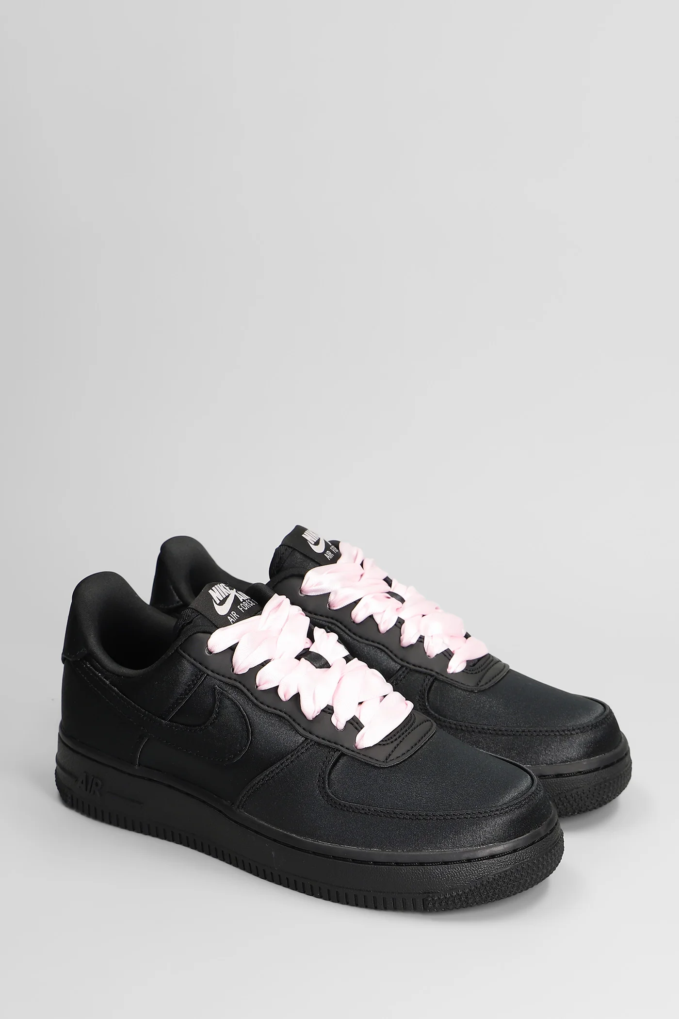 Air Force 1 07 Lv8 Sneakers in black satin - Image 2