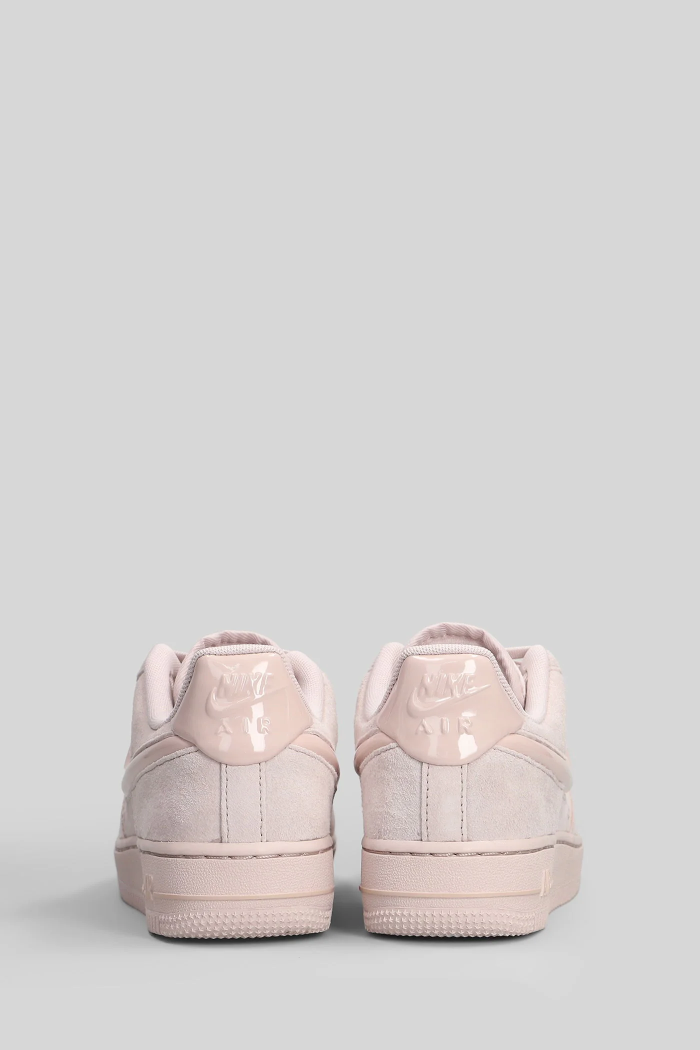 Air Force 1 07 Sneakers in rose-pink suede - Image 4