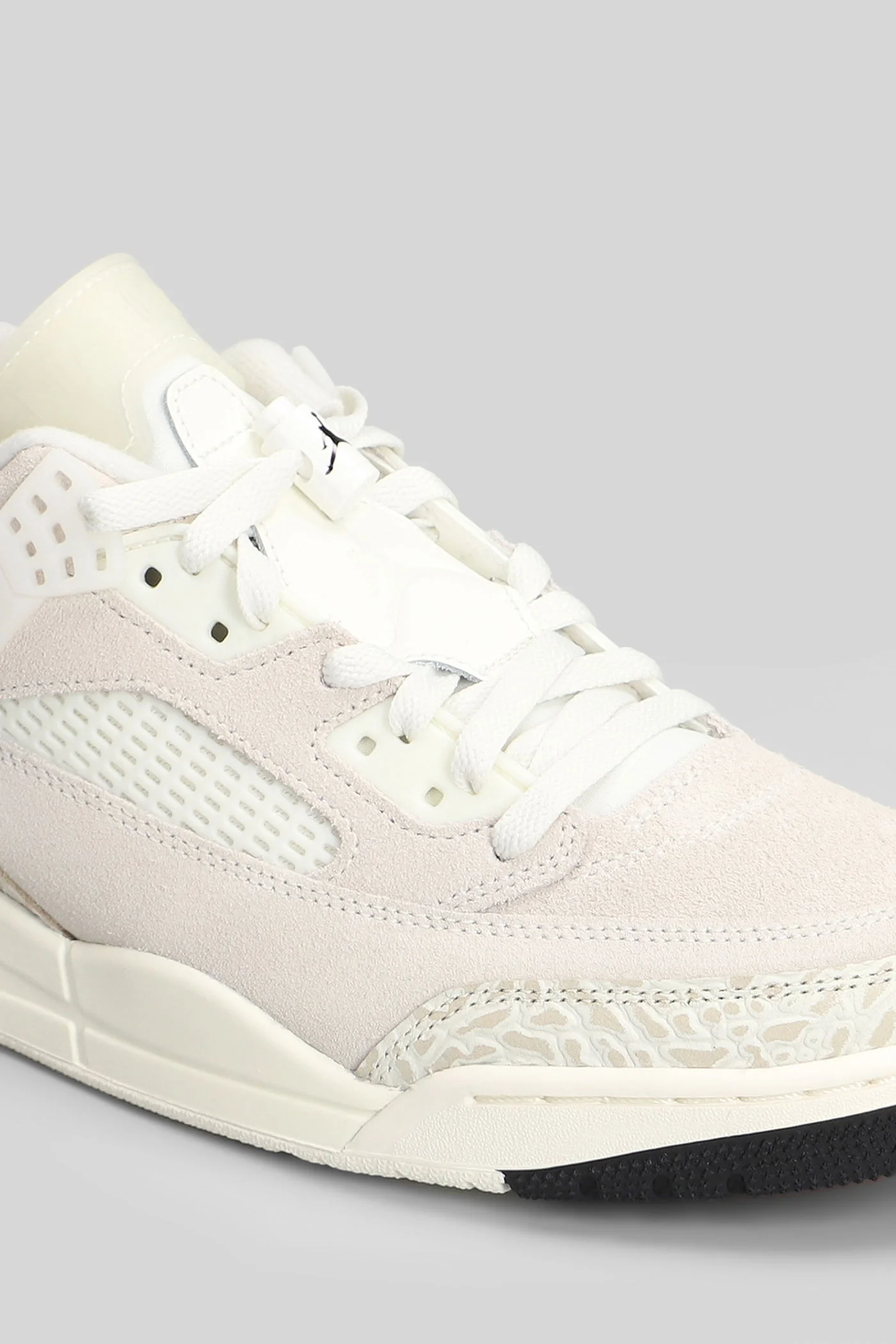 Air Jordan Spizike Sneakers in beige suede - Image 5