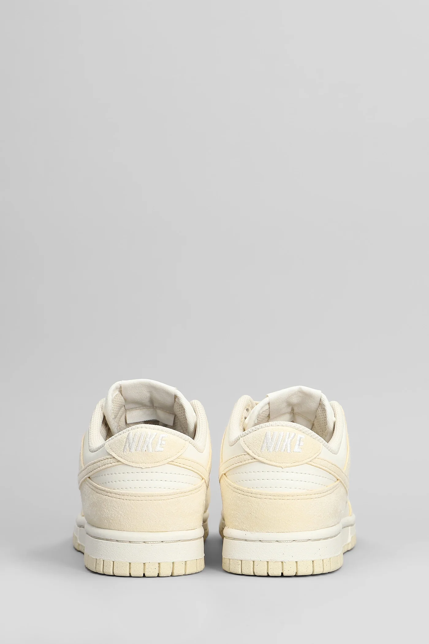 Dunk Low Sneakers in beige suede and leather - Image 4
