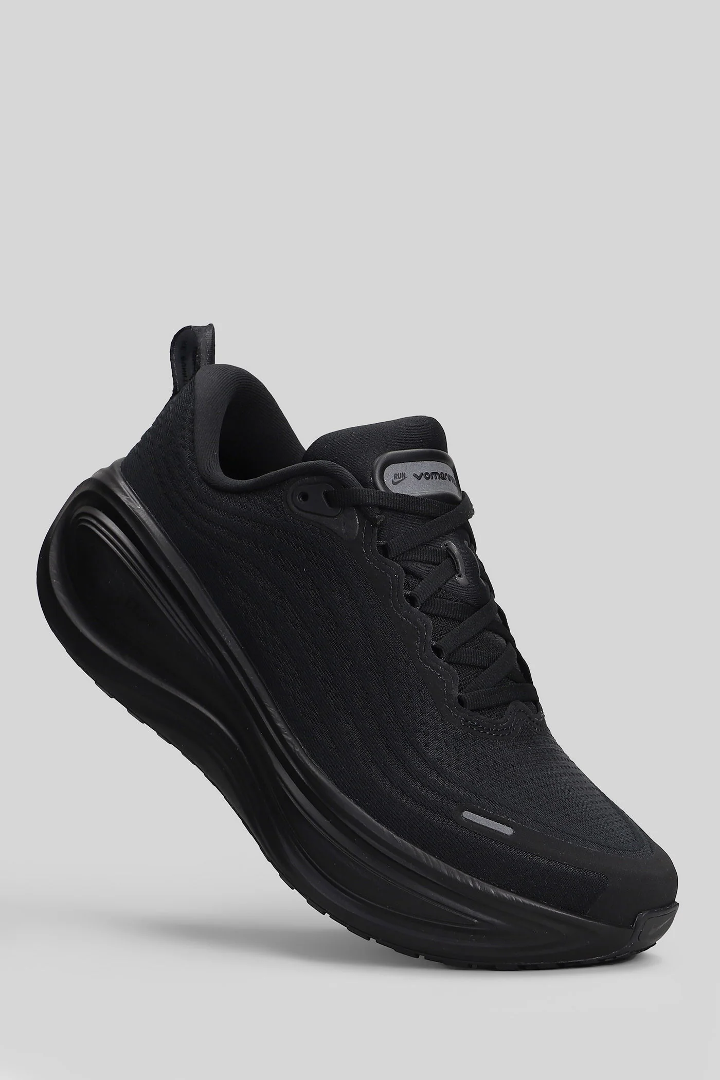 Vomero Plus Qs Sneakers in black fabric - Image 5