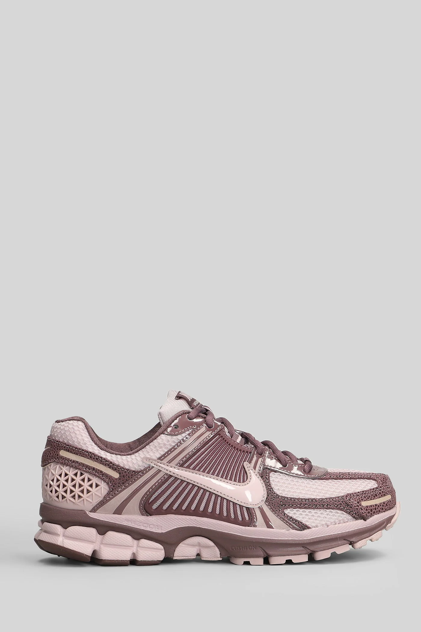 Zoom Vomero 5 Sneakers in Lilla leather and fabric