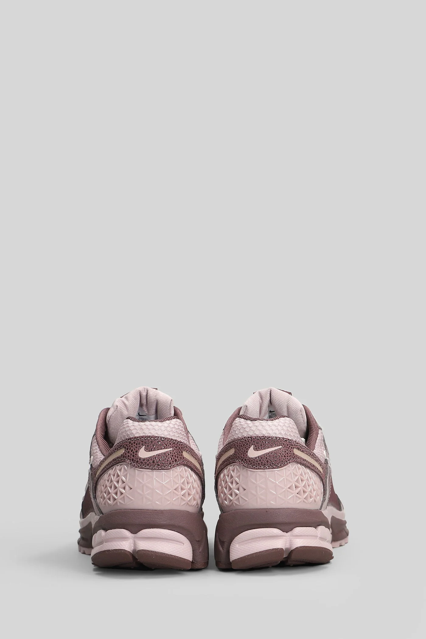 Zoom Vomero 5 Sneakers in Lilla leather and fabric - Image 9