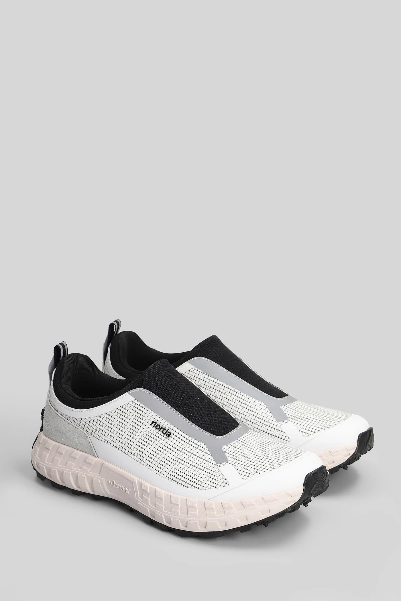 003 Sneakers in white fabric - Image 2