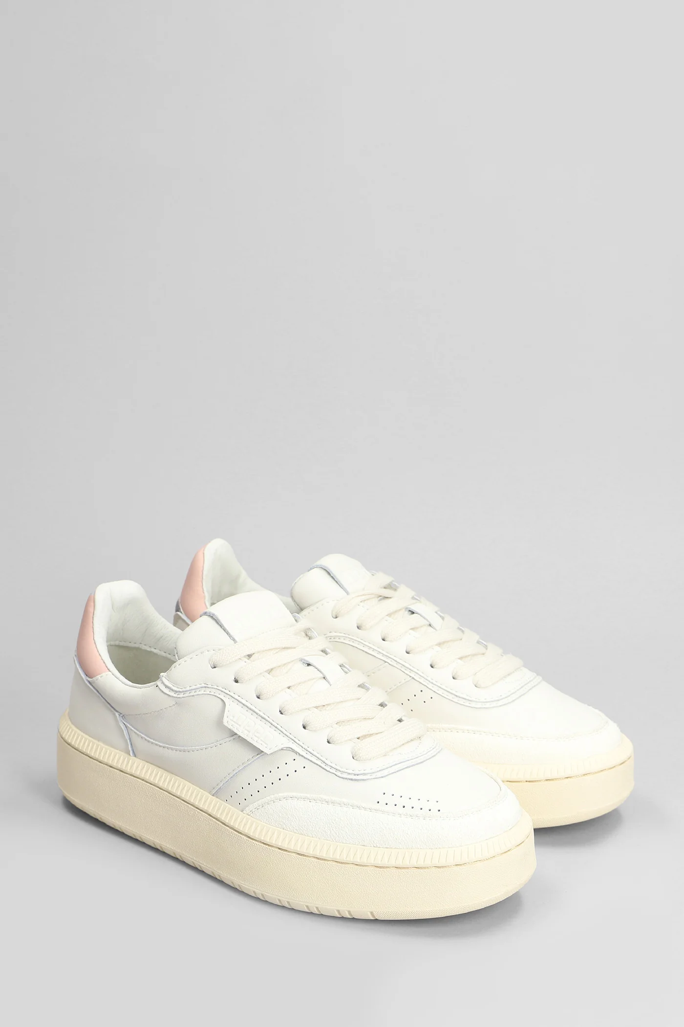 Sneakers in white leather - Image 2