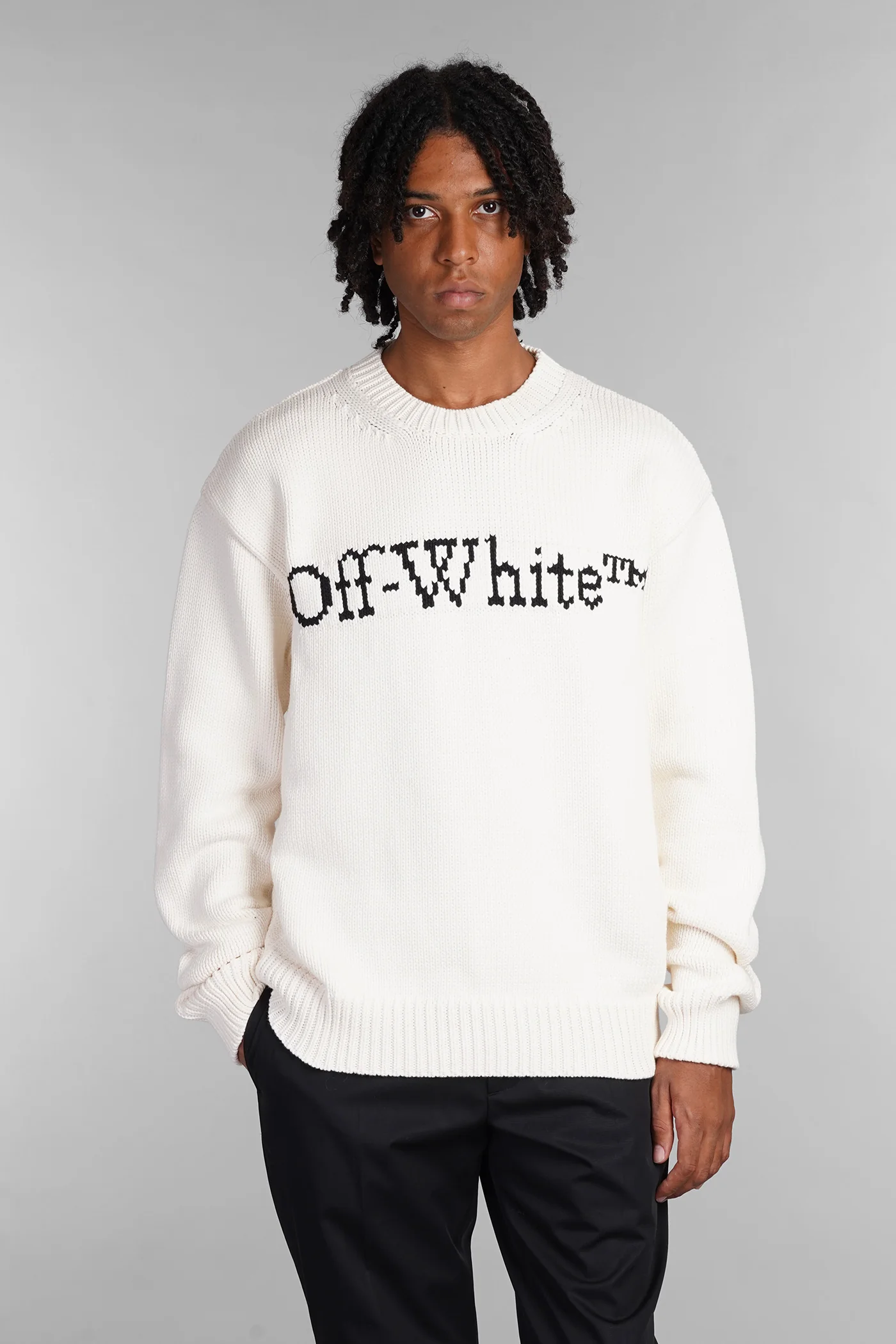 Knitwear in beige cotton
