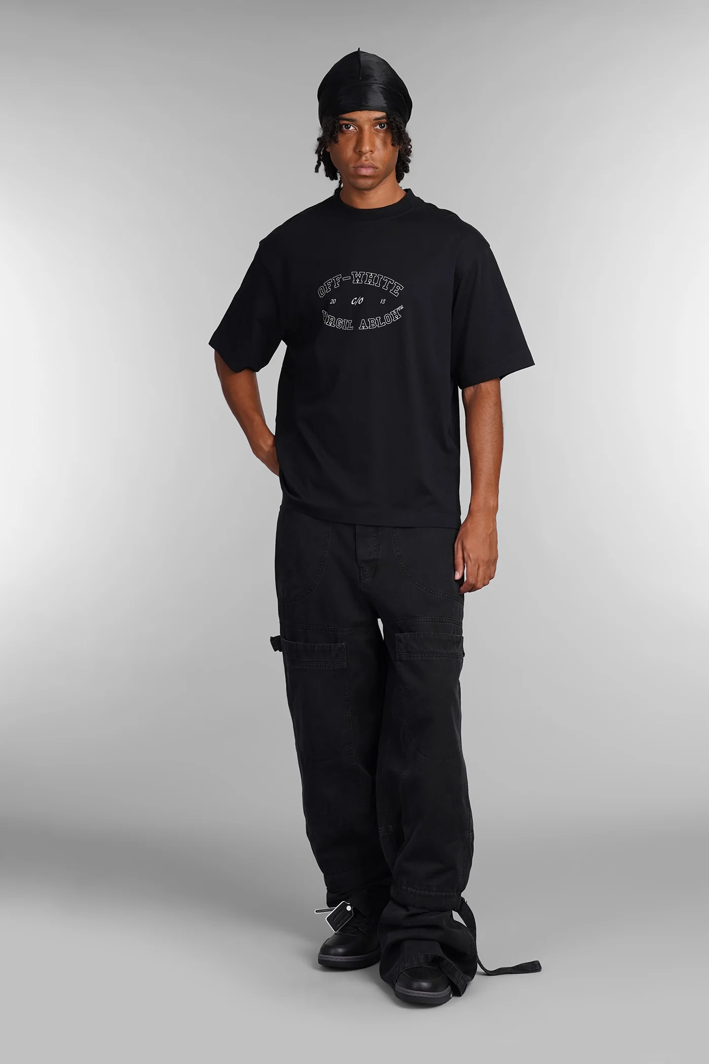 T-Shirt in black cotton - Image 2