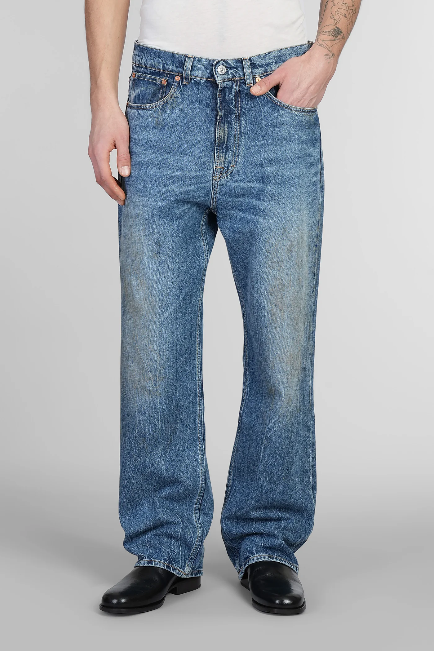 Jeans in blue denim