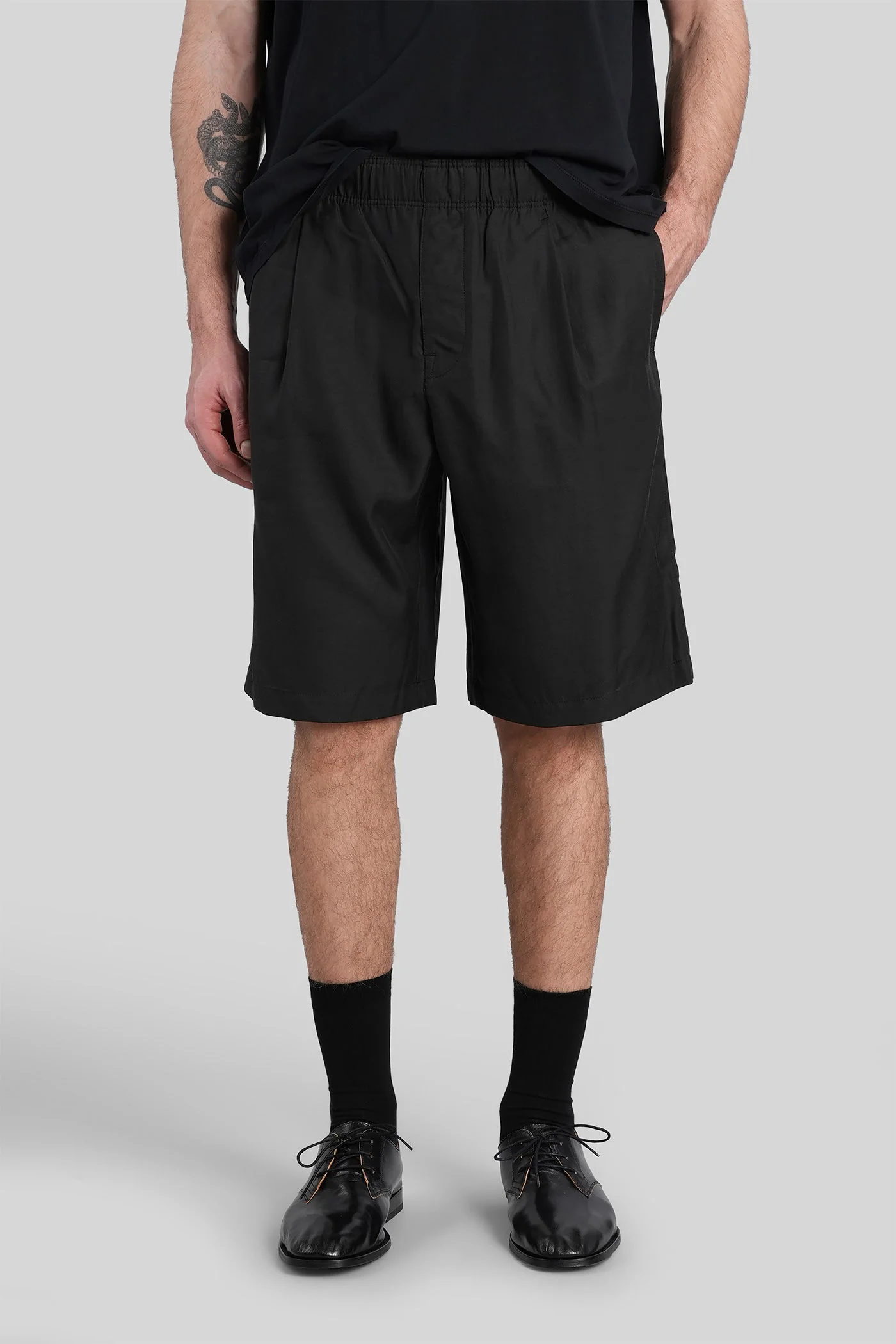 Leisure short Shorts in black polyamide polyester