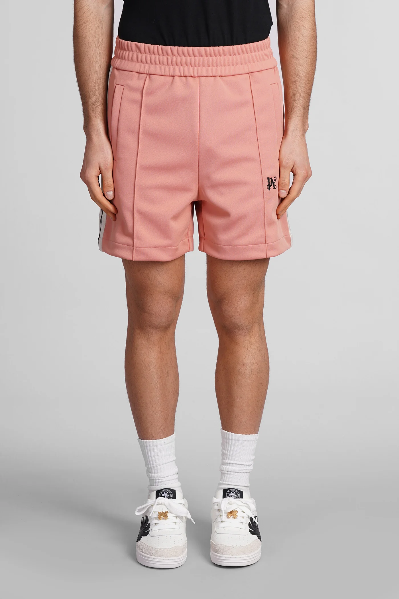 Shorts in rose-pink polyester