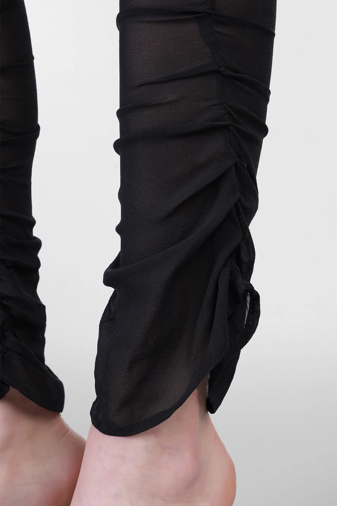 Thrinax Leggings in black viscose - Image 5