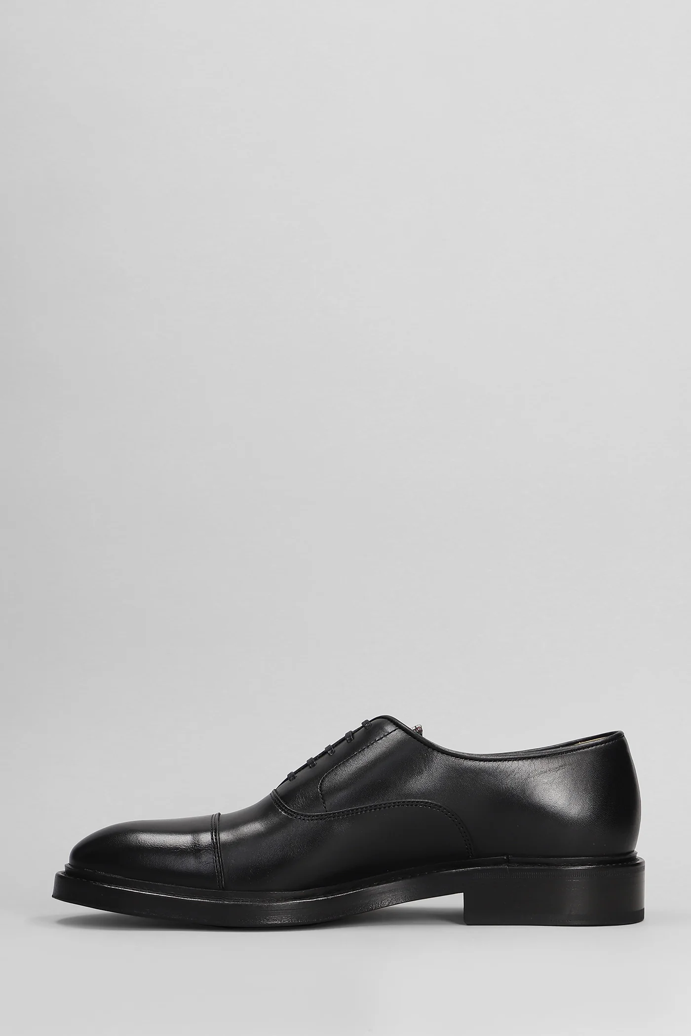 Balthazar Lace up shoes in black leather - Image 3
