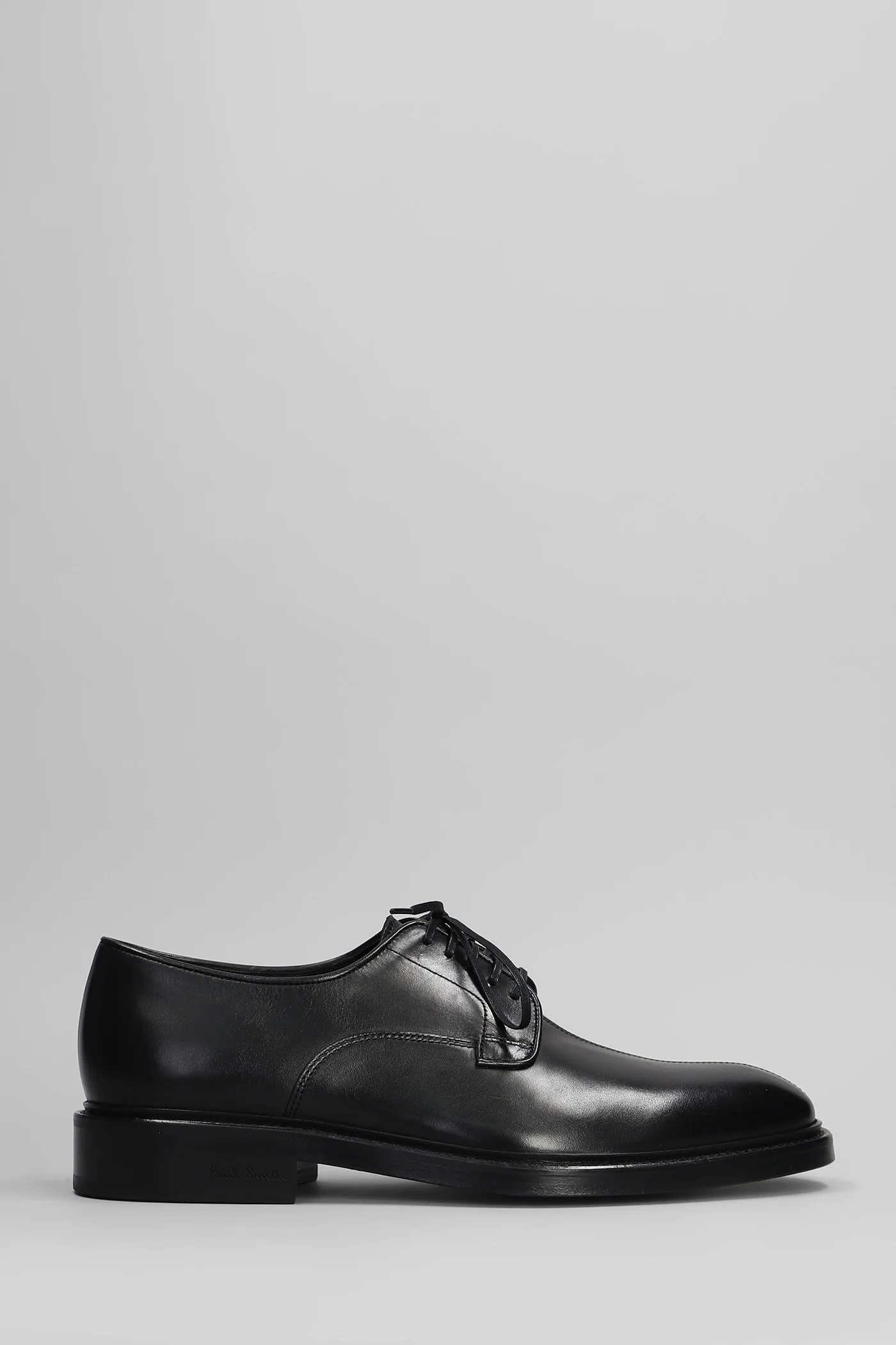 Soloman Lace up shoes in black leather - Image 36