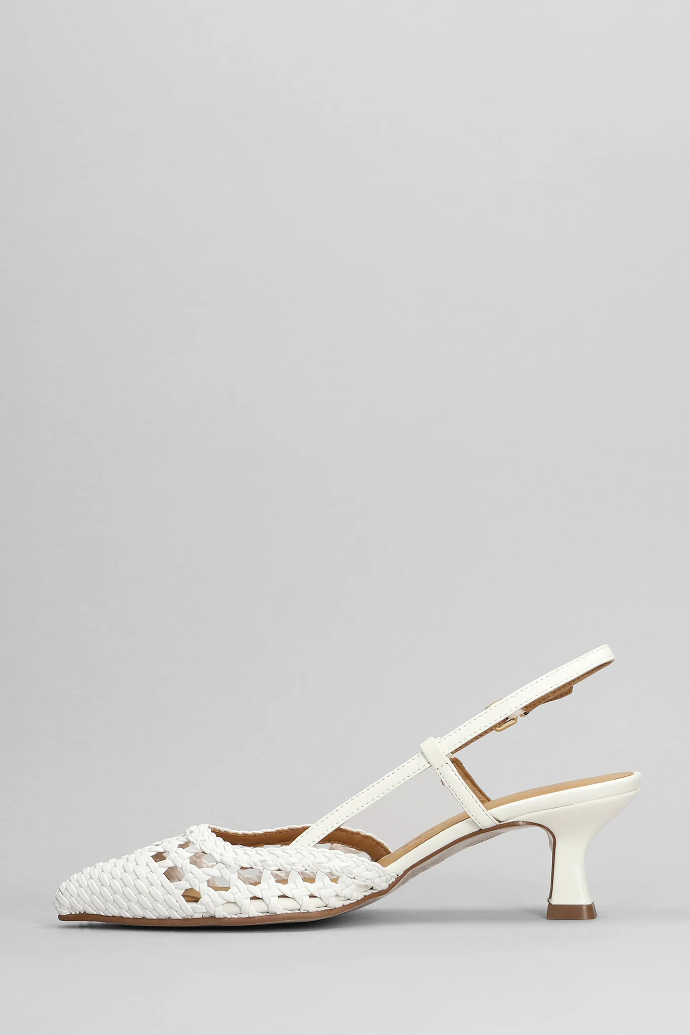 Pumps in white leather - Image 3