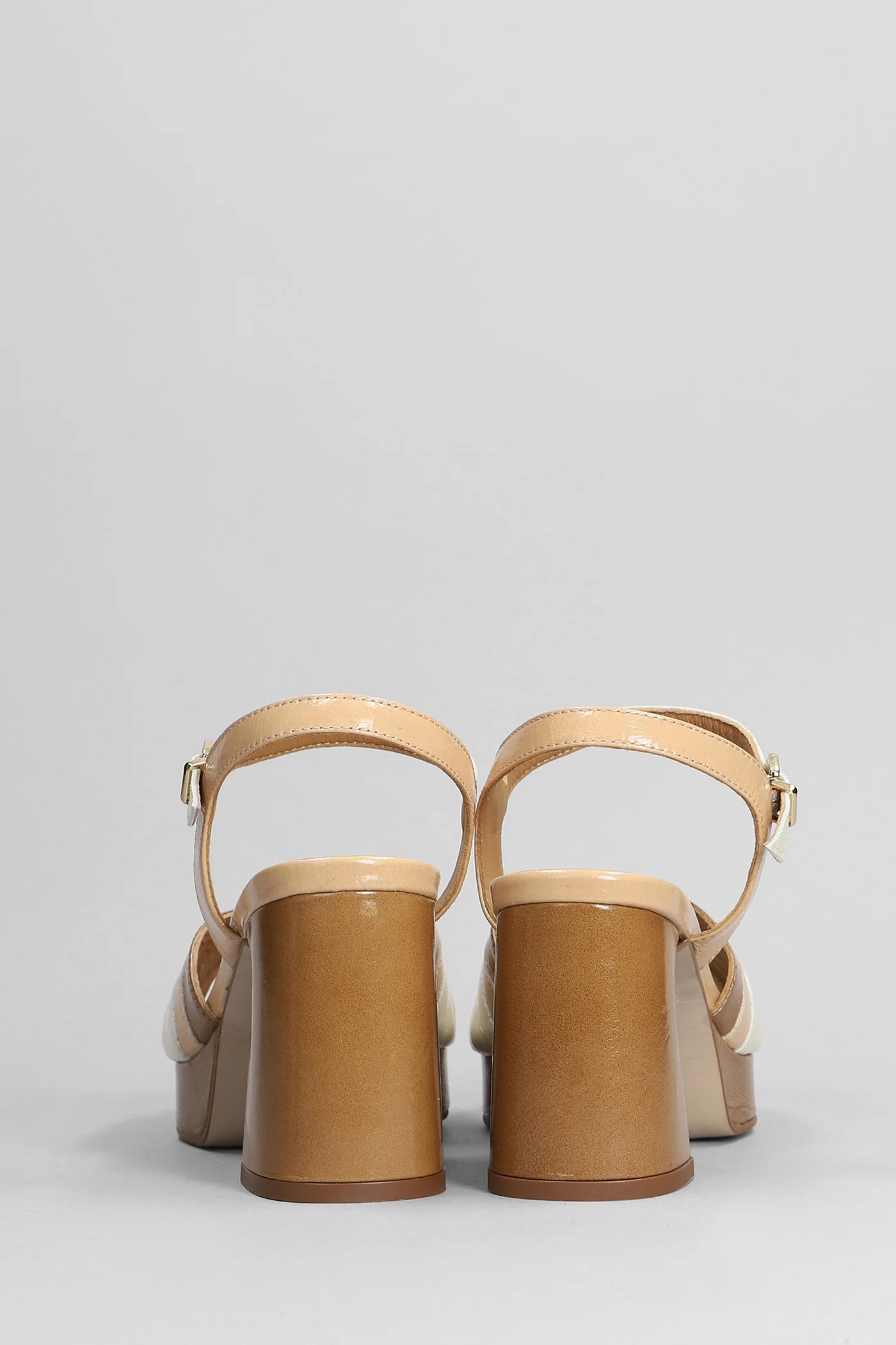 Sandals in Camel leather - Image 4