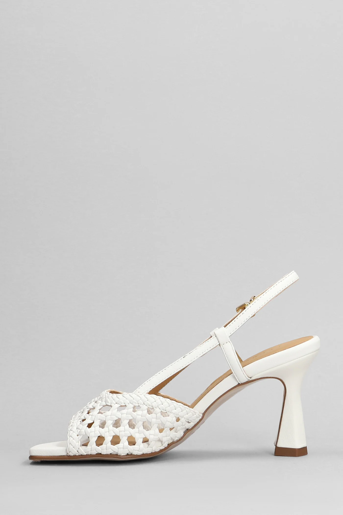 Sandals in white leather - Image 3