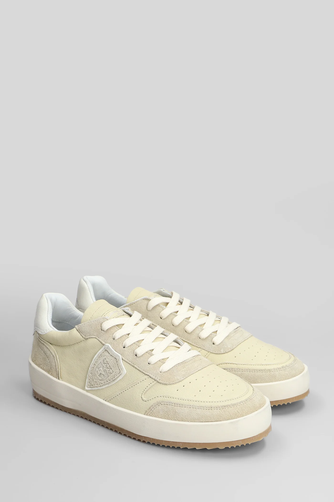 Nice Low Sneakers in beige suede and leather - Image 2