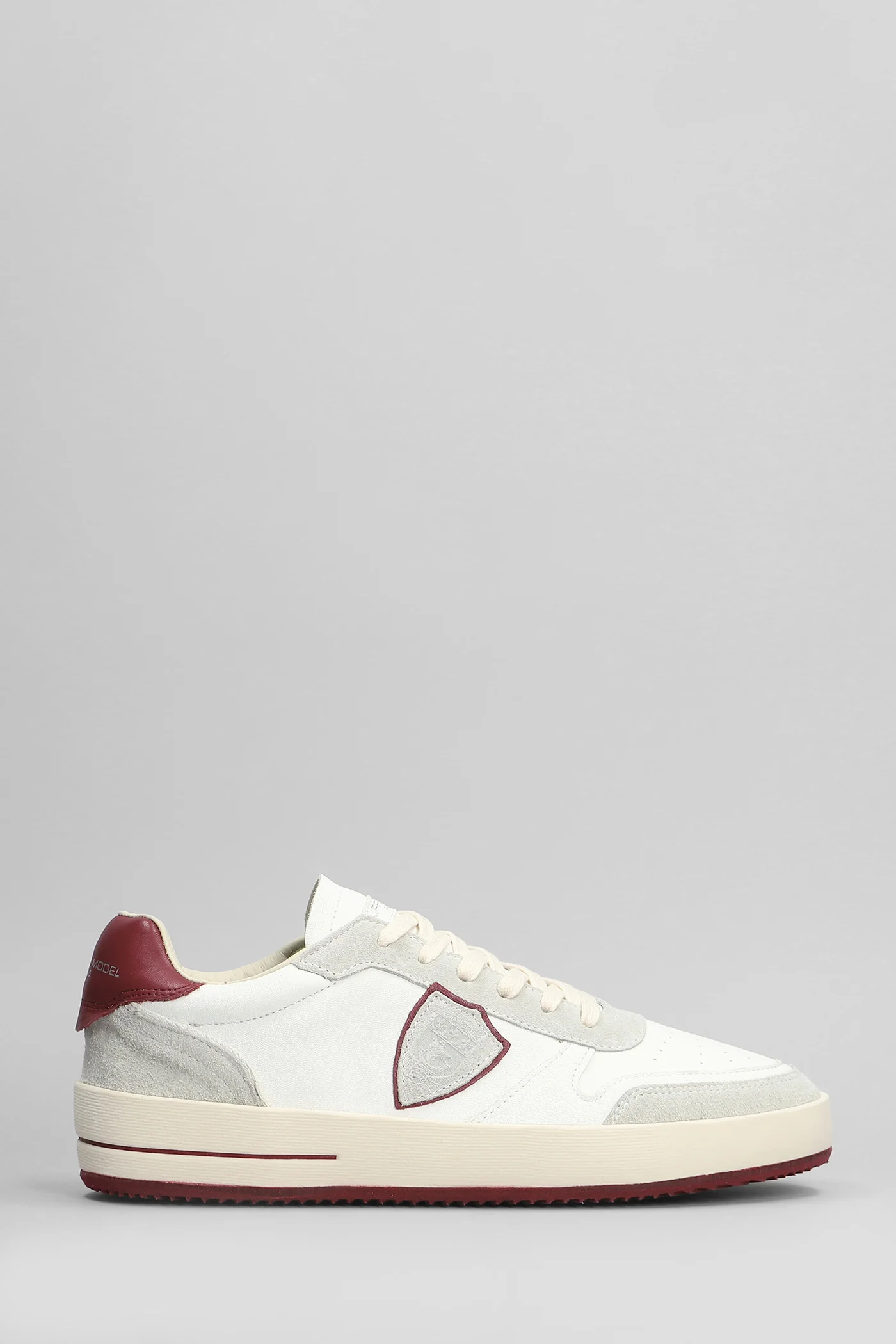 Nice Low Sneakers in white suede and leather