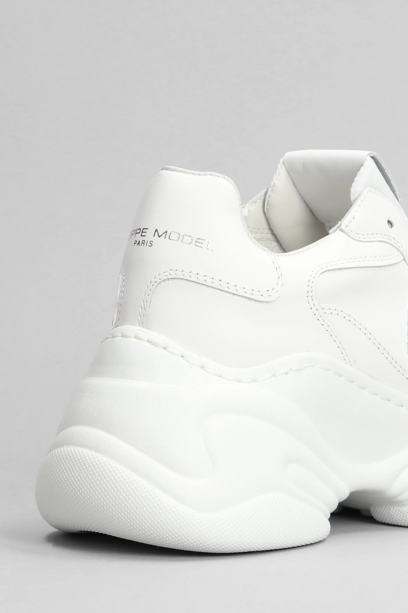 Rivoli Low Sneakers in white leather - Image 5