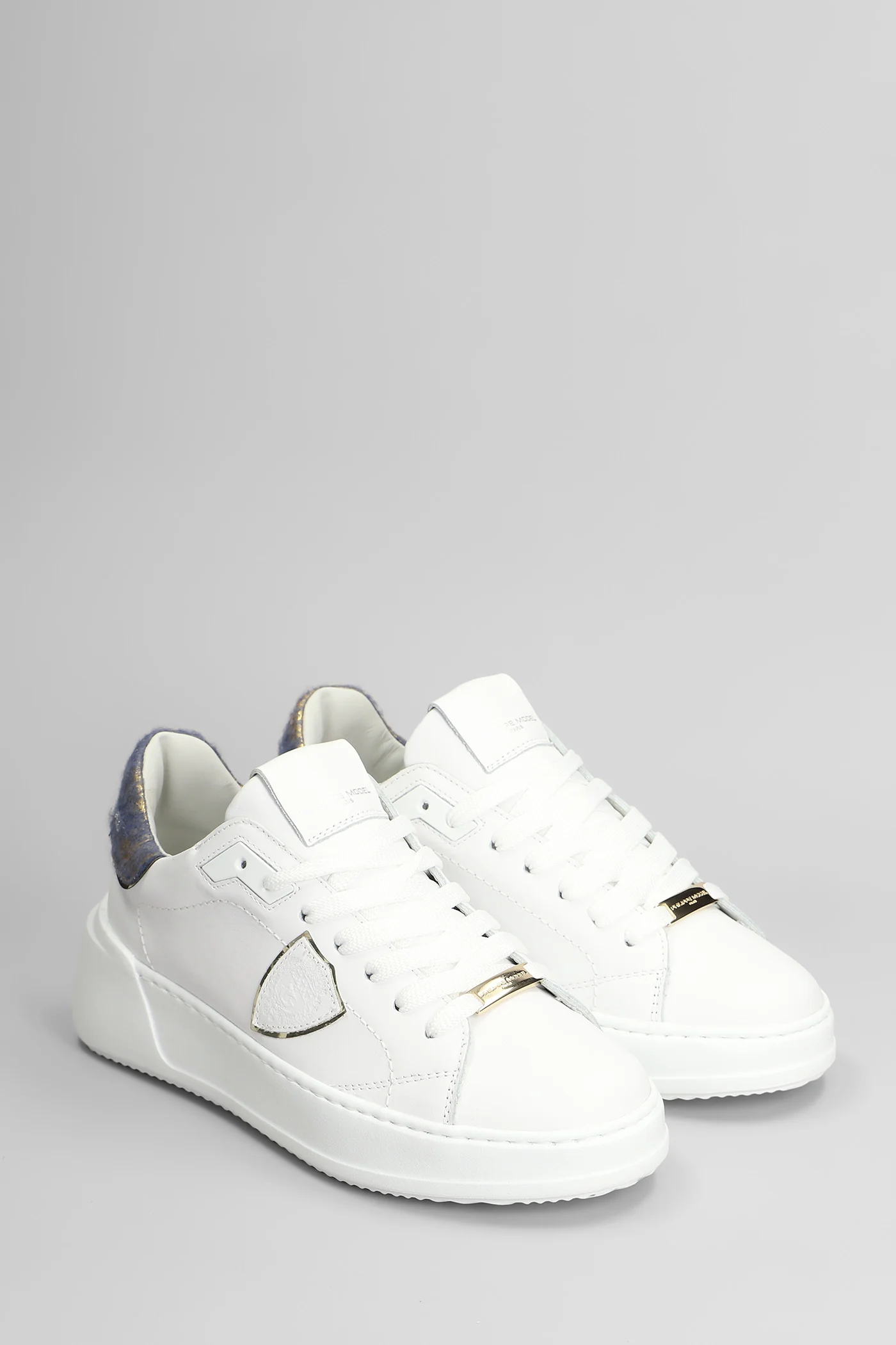 Tres Temple Low Sneakers in white leather - Image 2