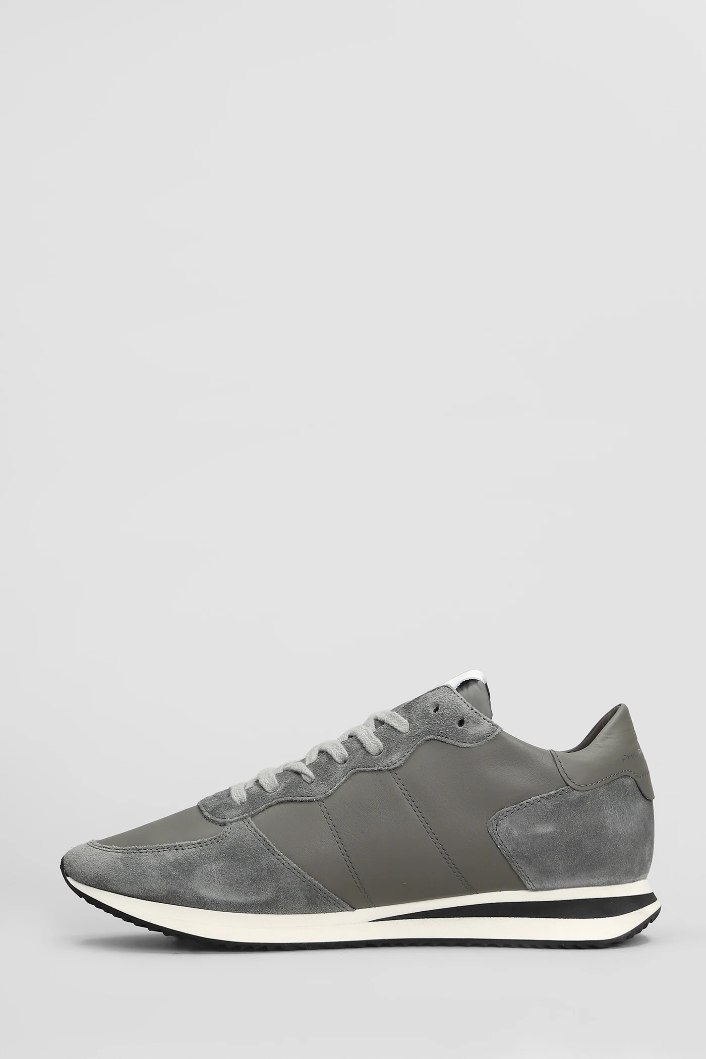 Trpx Low Sneakers in grey suede and leather - Image 3