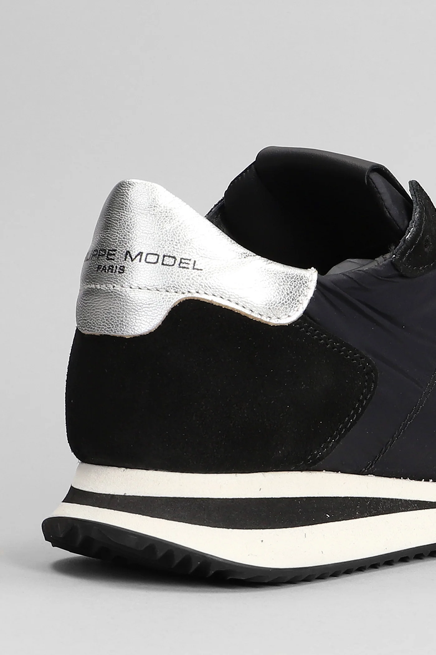 Trpx Sneakers in black Suede and fabric - Image 5