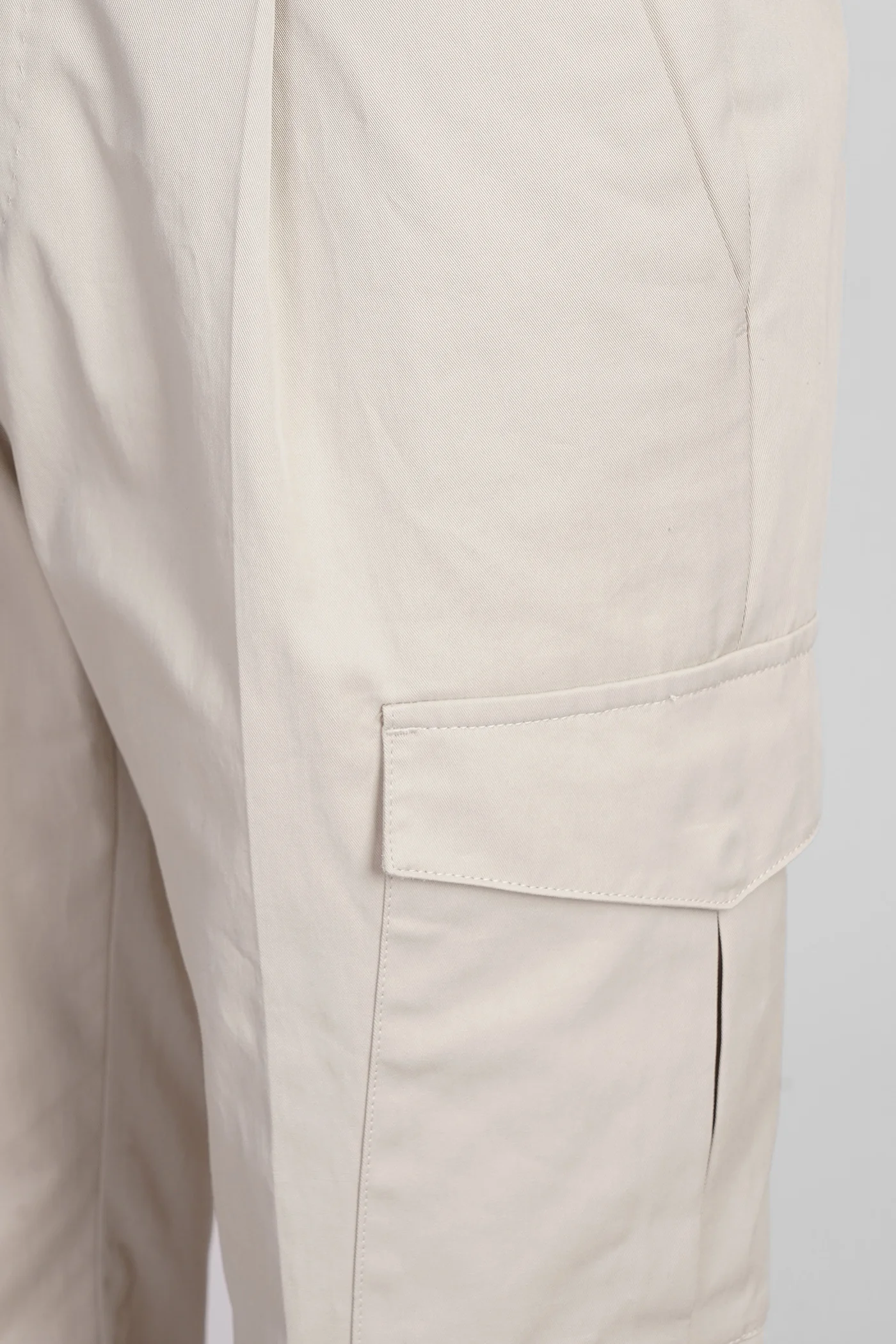 Pants in beige cotton - Image 5