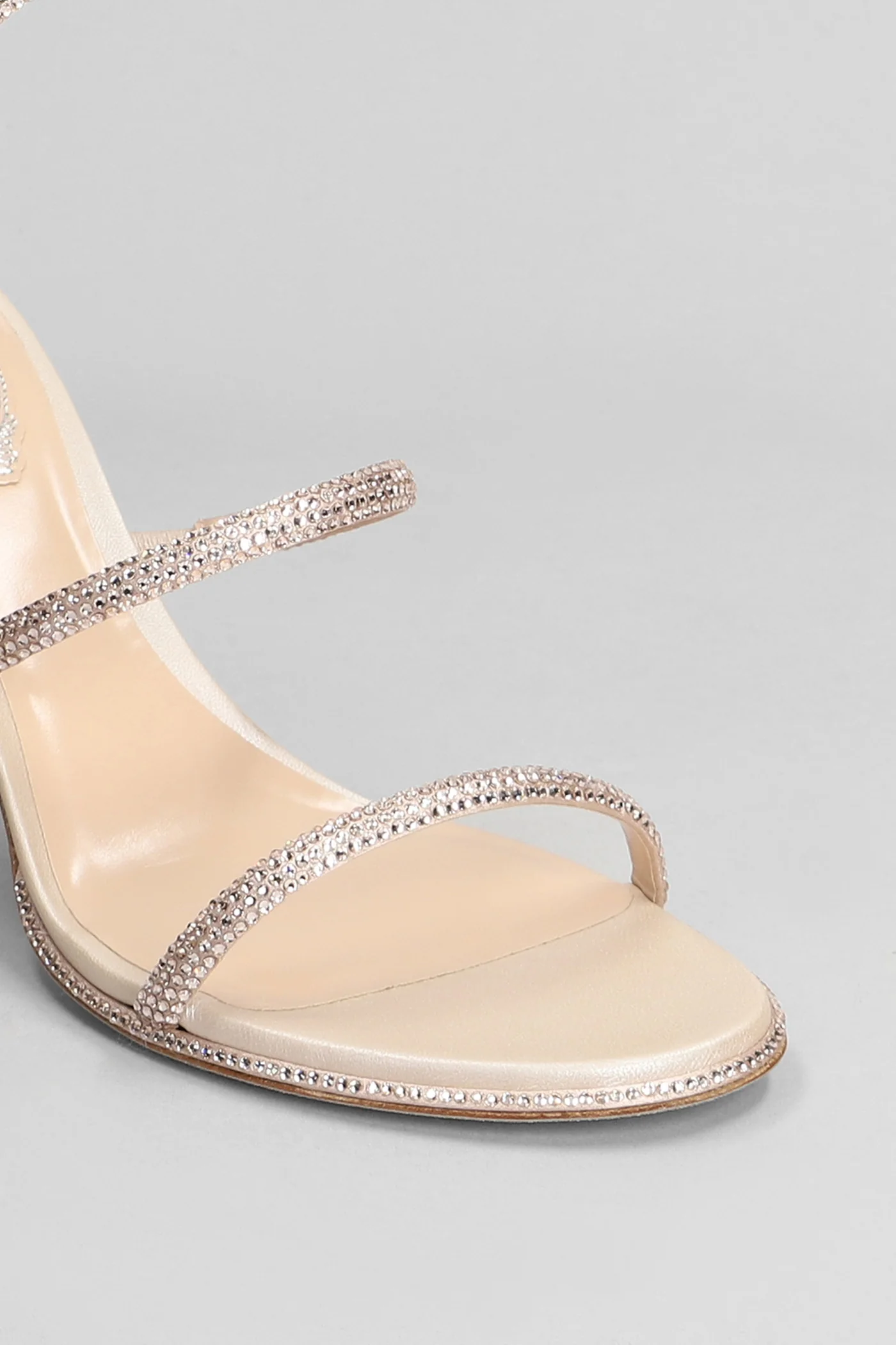 Cleo Sandals in powder leather - Image 5