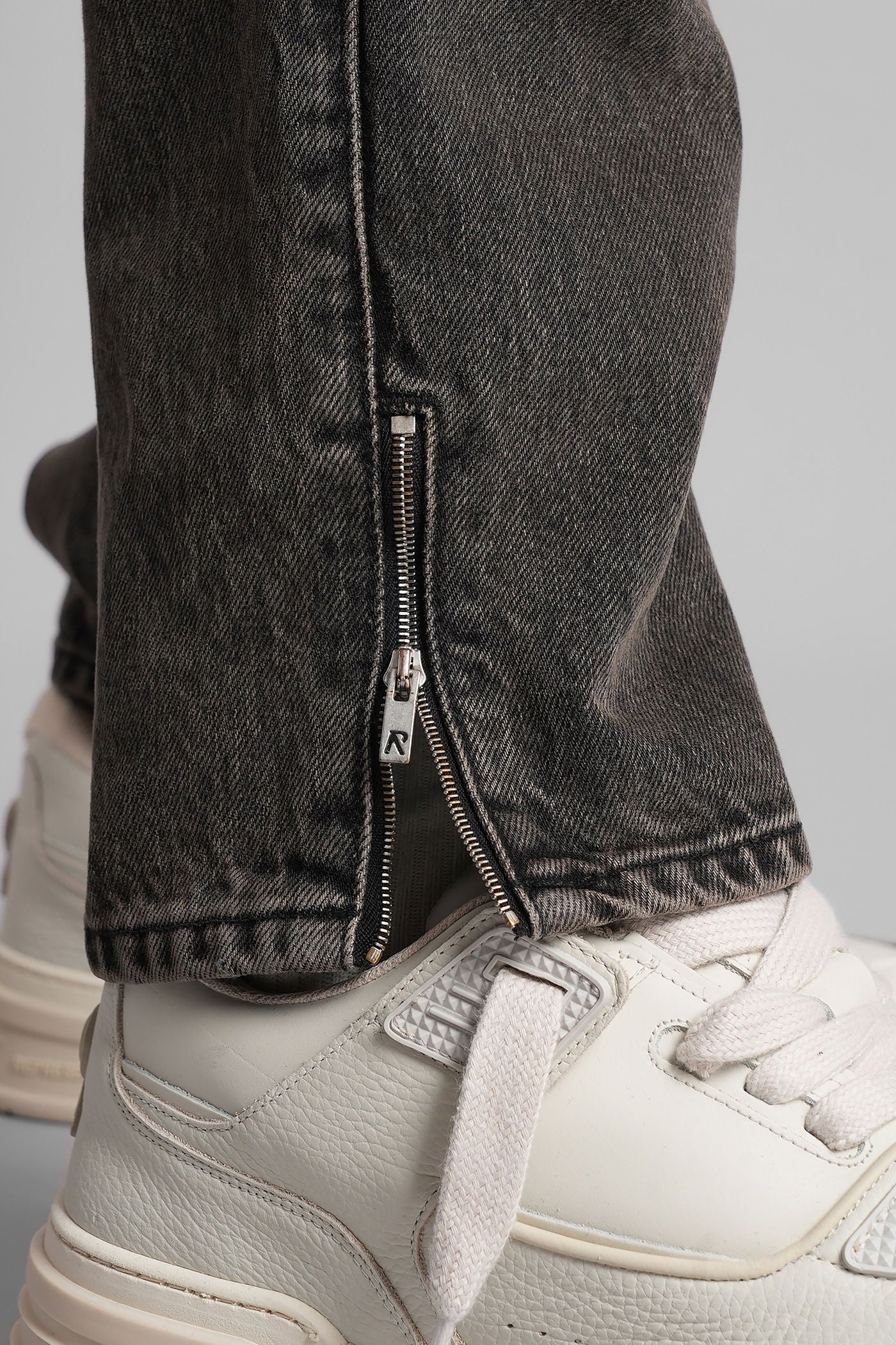 R2S split denim Jeans in grey cotton - Image 5