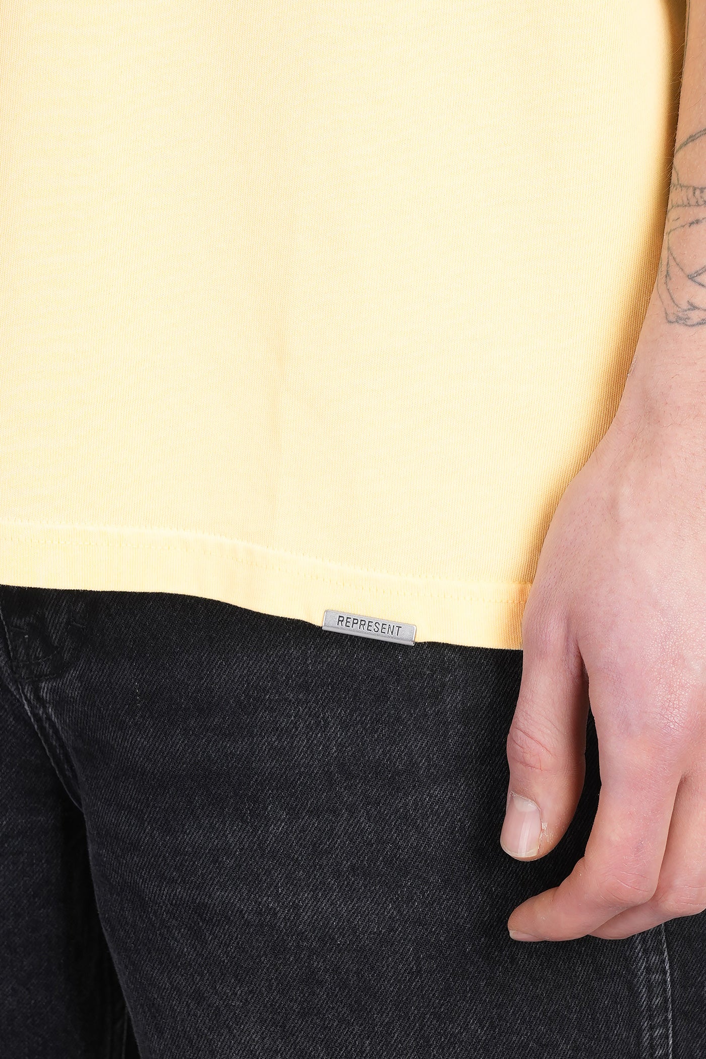 T-Shirt in yellow cotton - Image 55