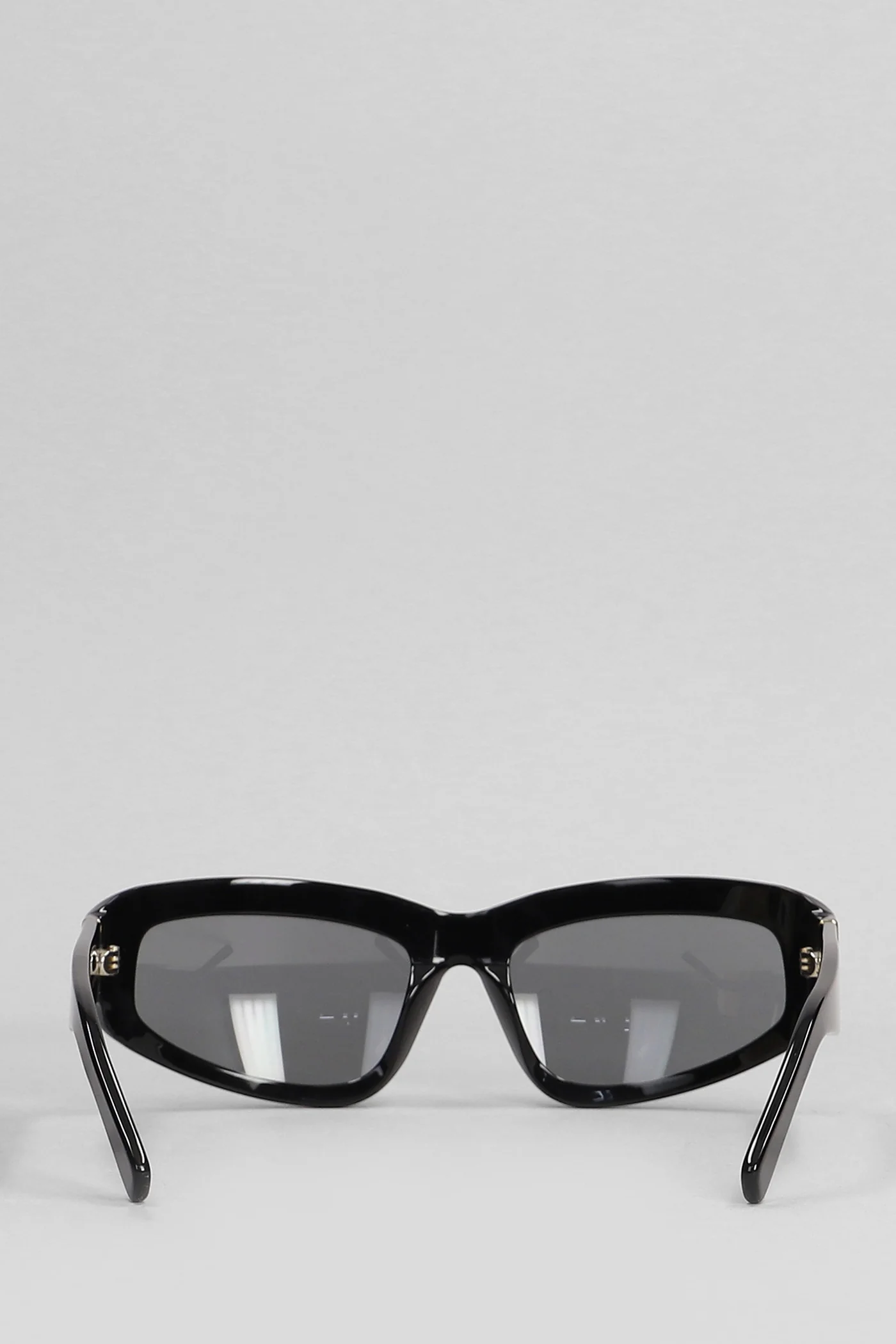 Sunglasses in black acetate - Image 3