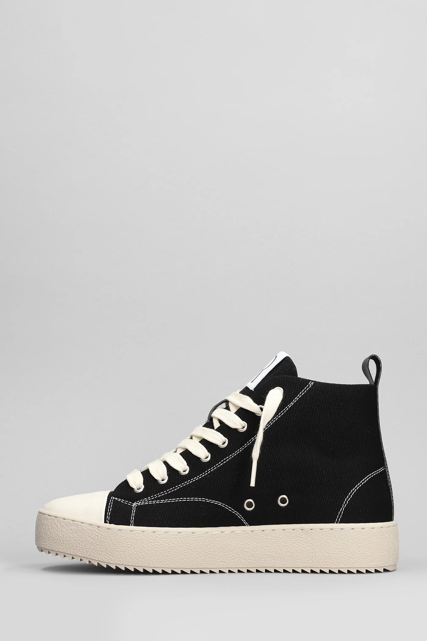 Sneakers in black canvas - Image 3