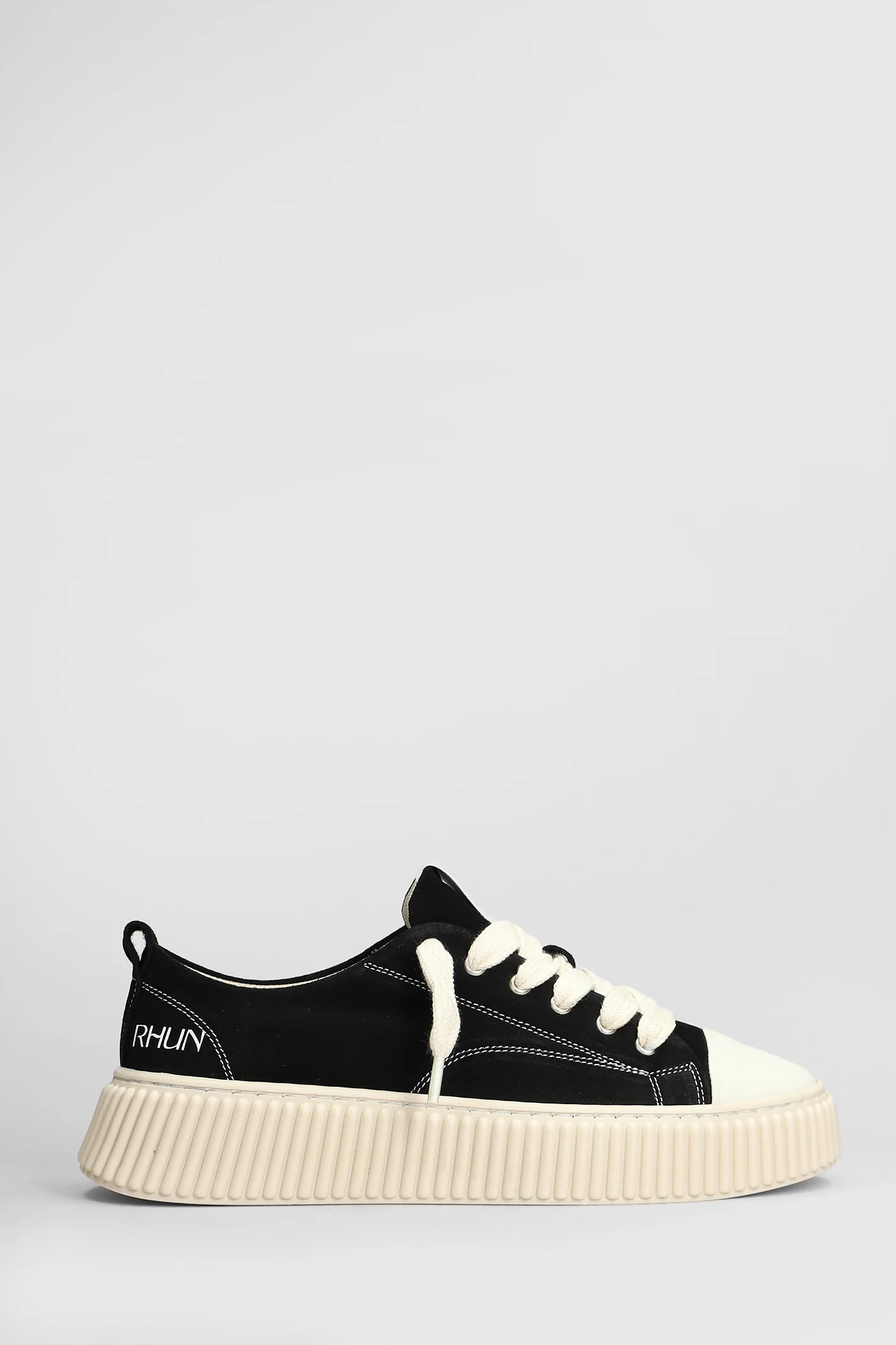 Suede Sneakers in black suede