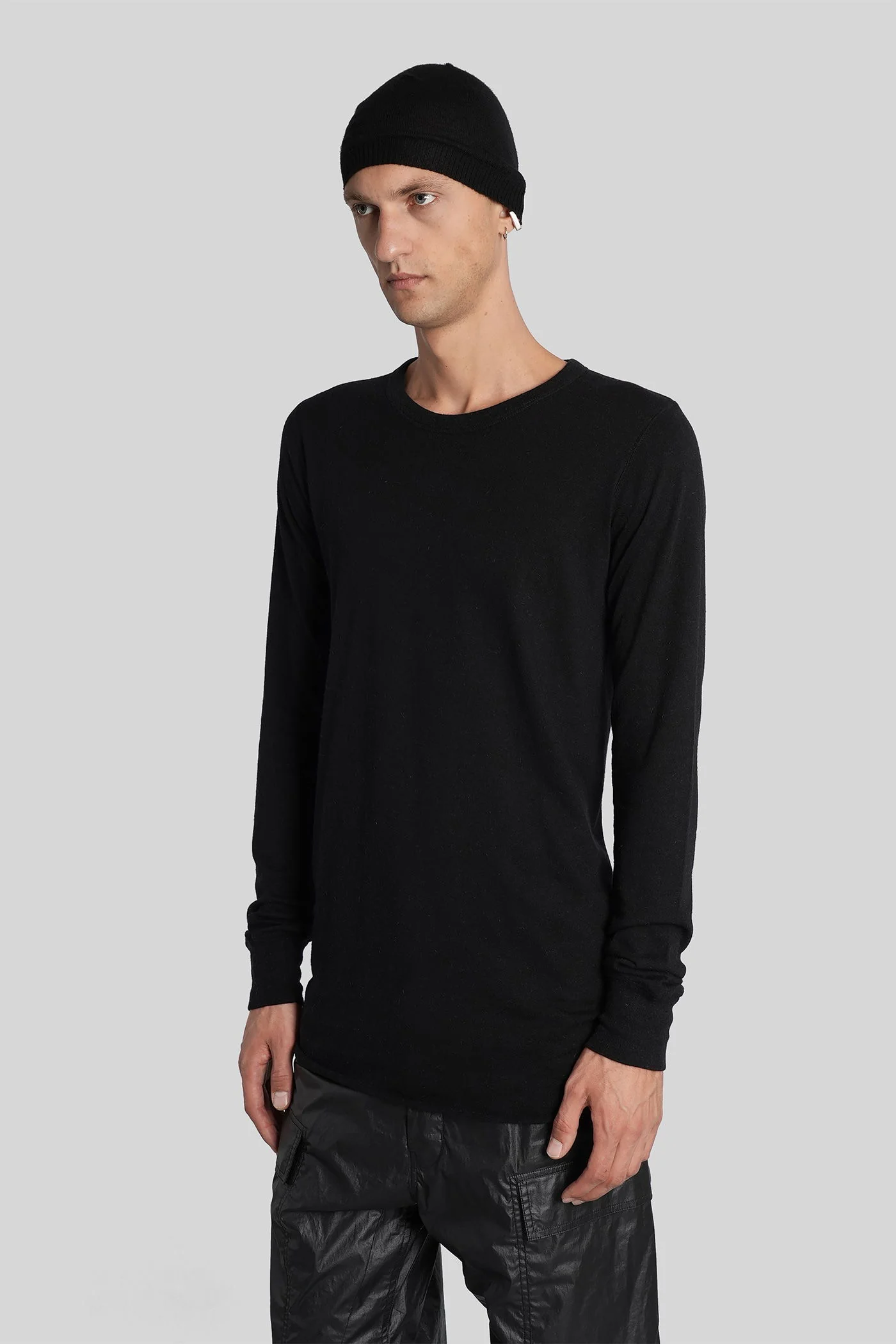 Basic ls t T-Shirt in black viscose - Image 4