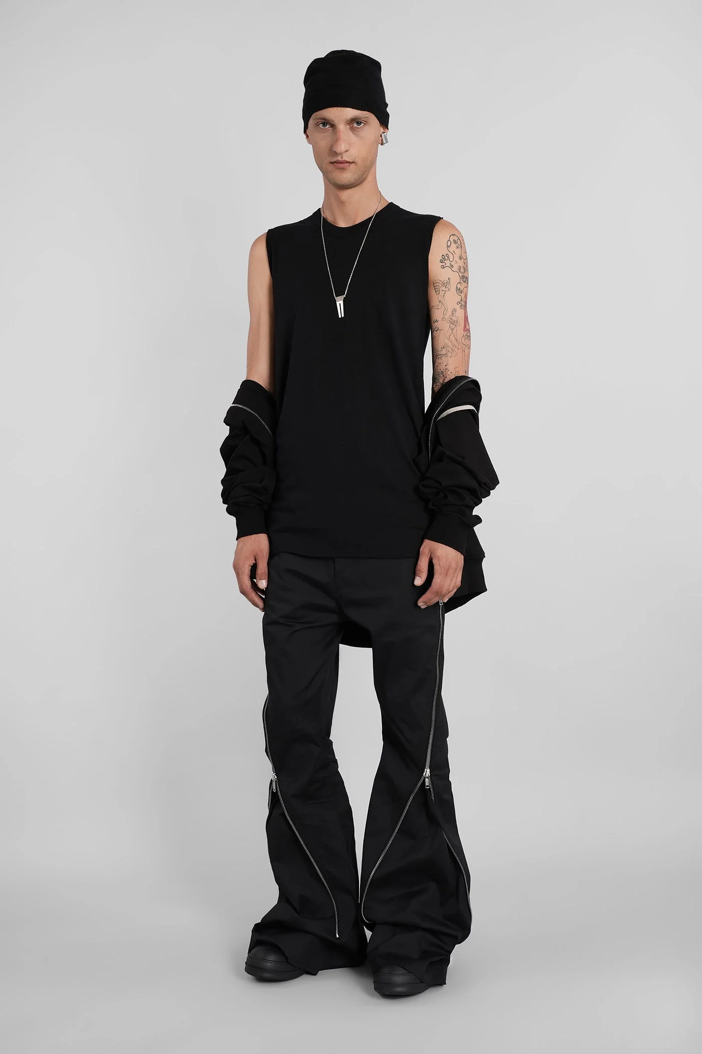 Basic sl t tank Top in black viscose - Image 2