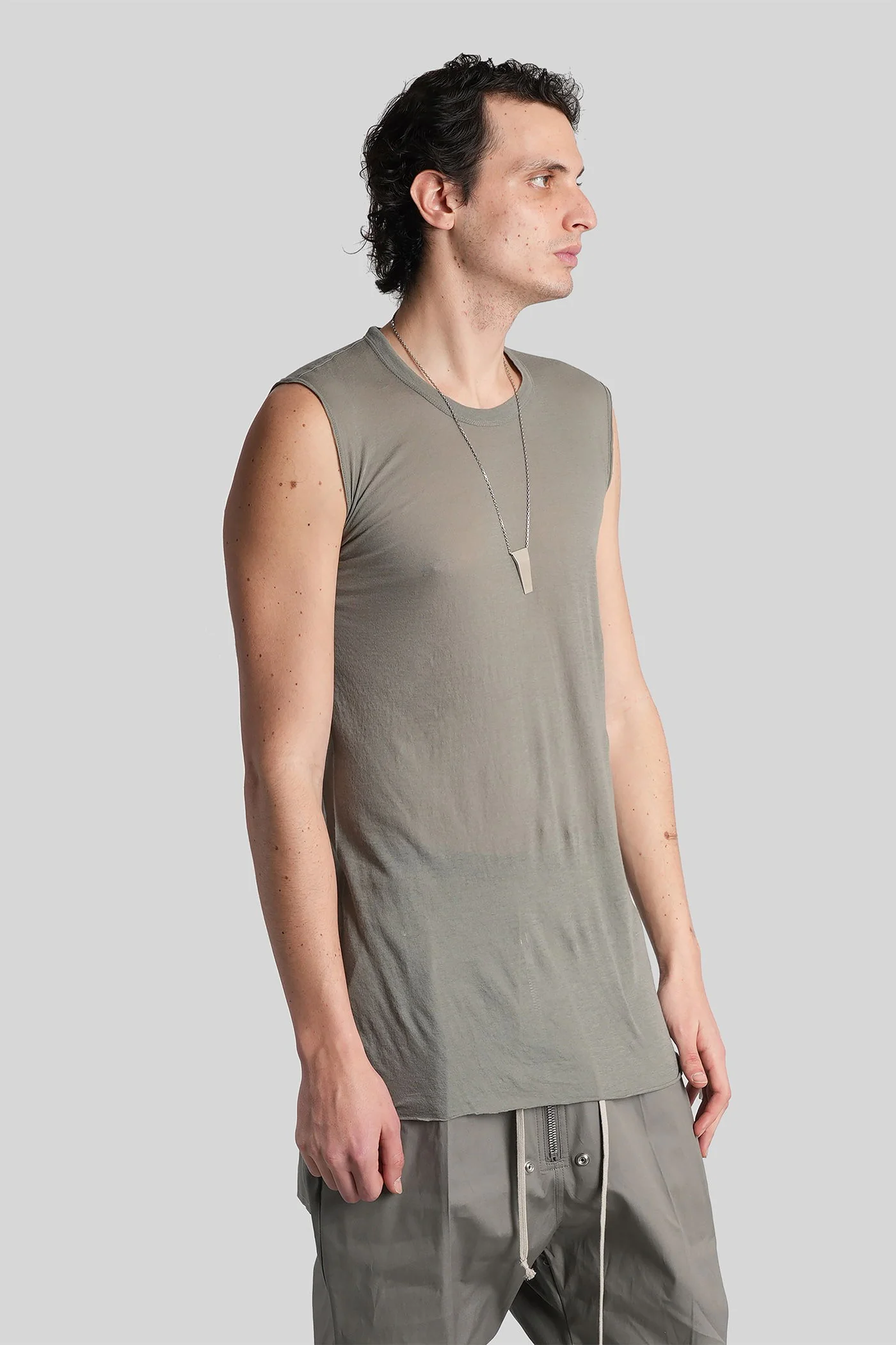 Basic sl t tank Top in green cotton - Image 4