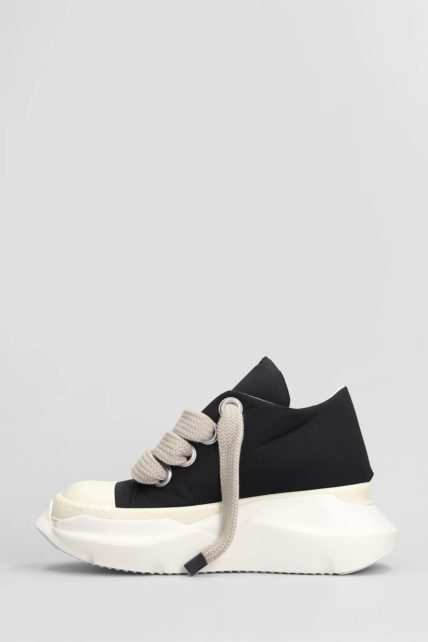 Jumbo laced abstract Sneakers in black polyamide - Image 43