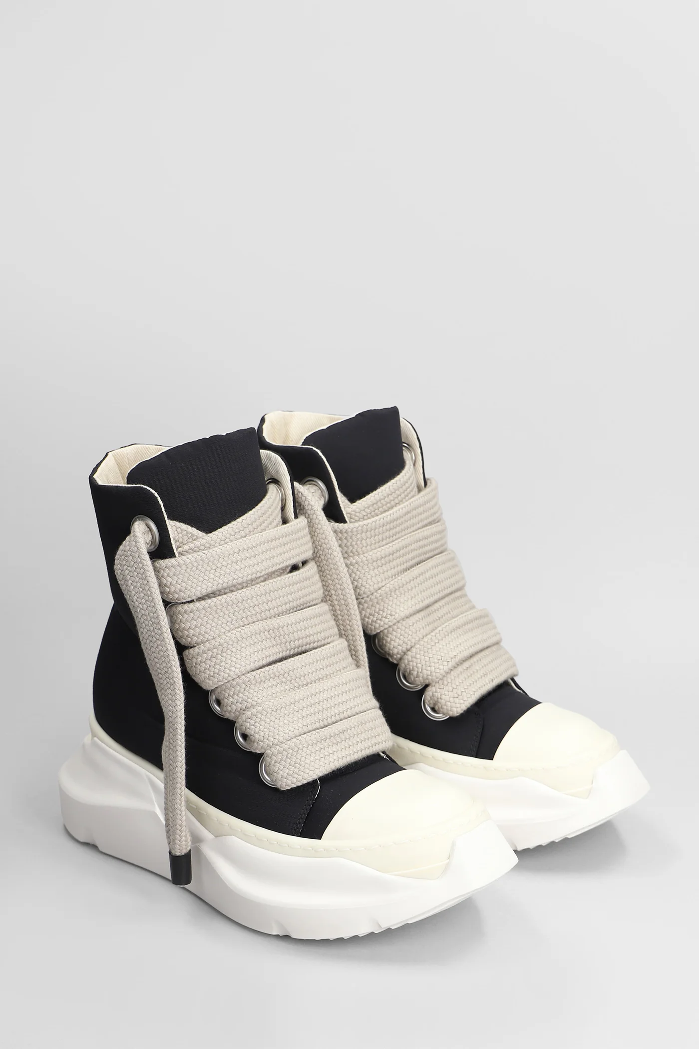 Jumbo laced abstract Sneakers in black polyamide - Image 2